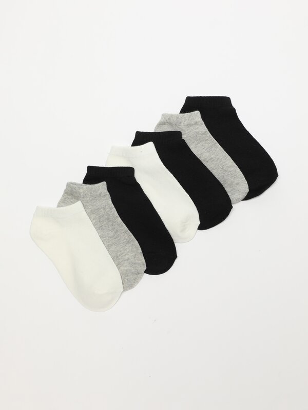 Pack of 7 pairs of basic coloured ankle socks