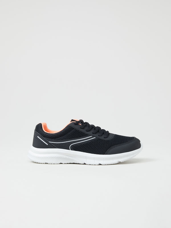 Zapatilla deportiva light