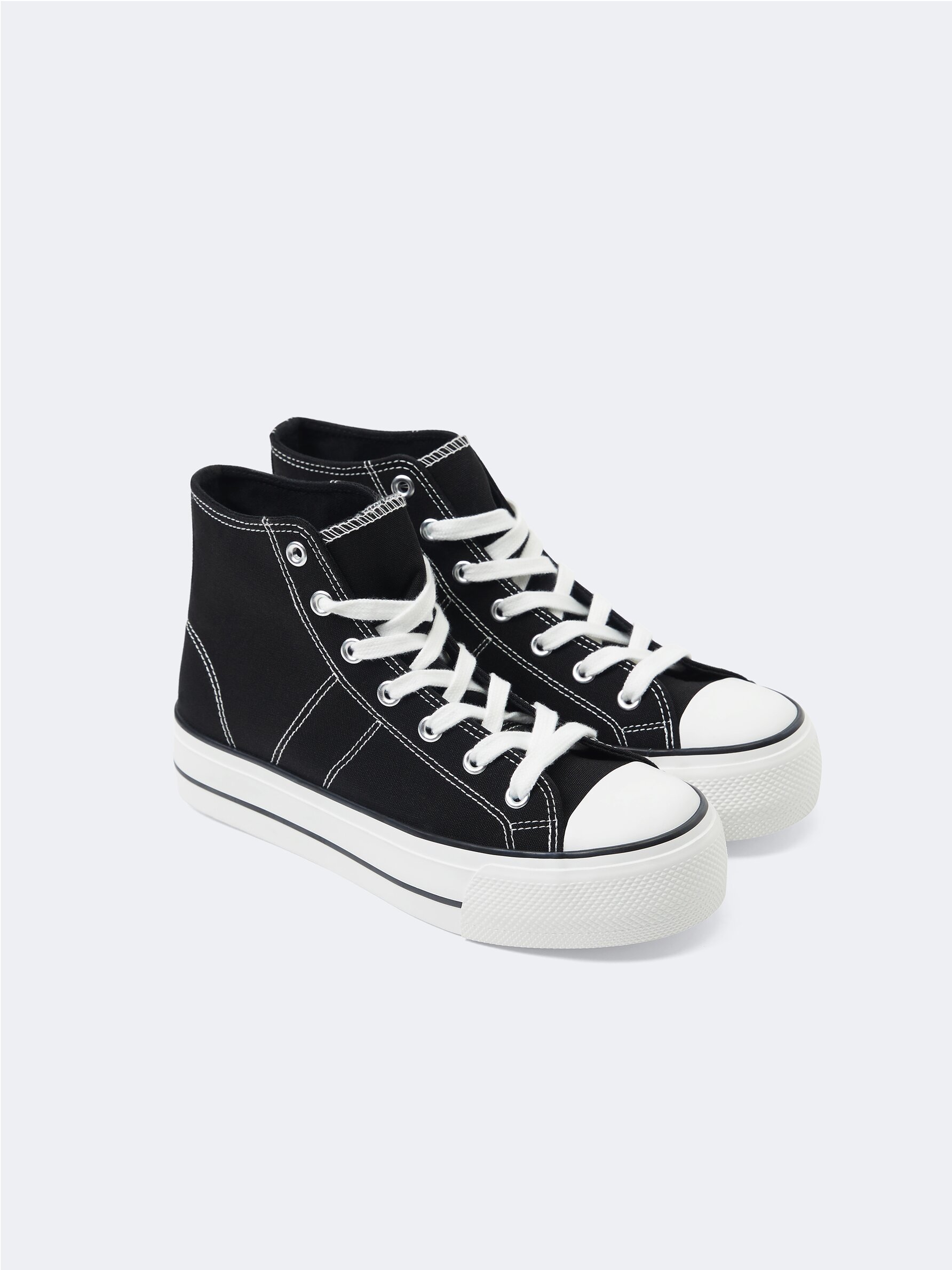 Sneakers a stivaletto con punta e plateau Calzini alla caviglia Calzini Biancheria intima ABBIGLIAMENTO Donna Lefties Italy