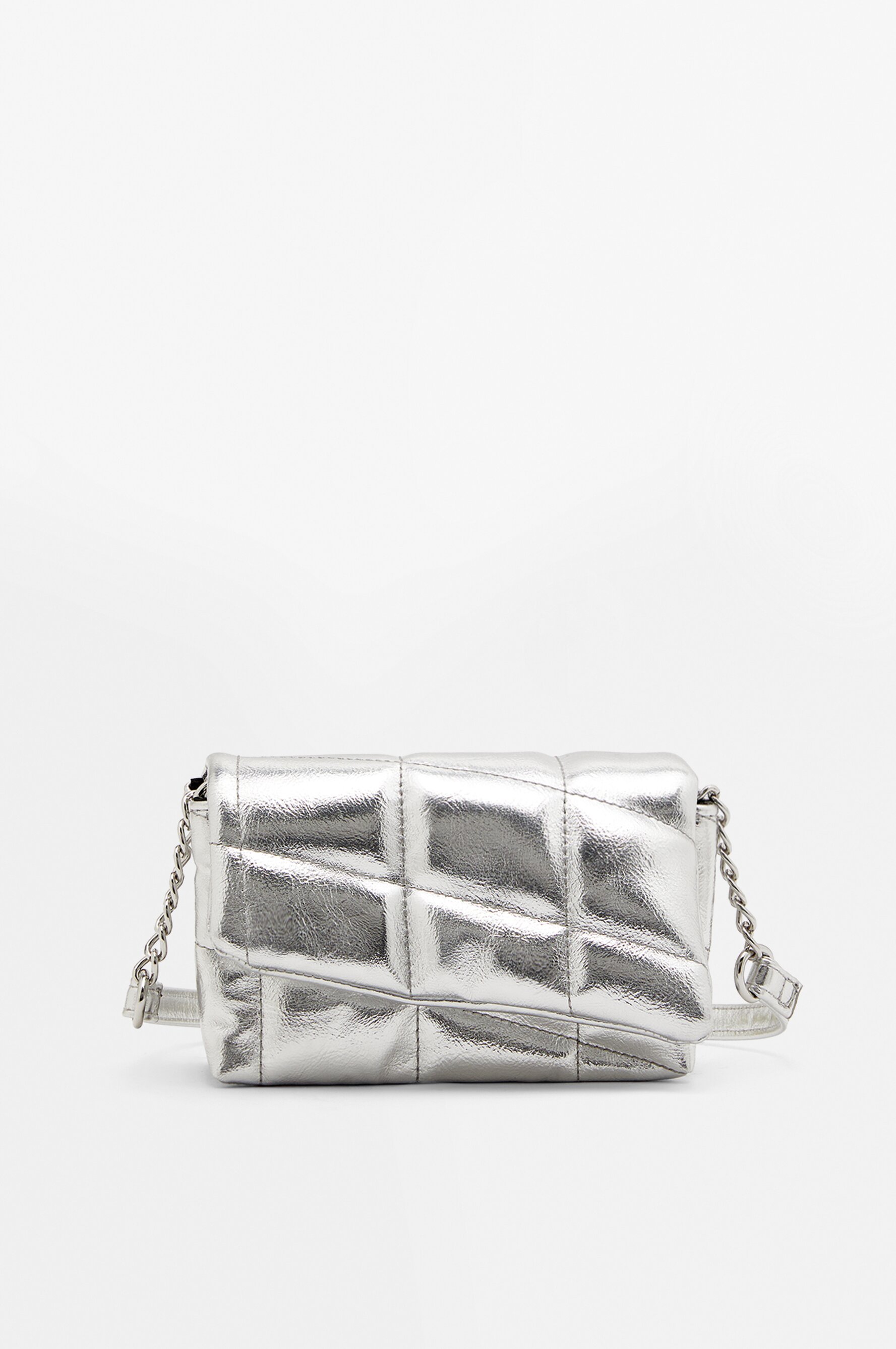Small quilted crossbody bag Lefties Oman