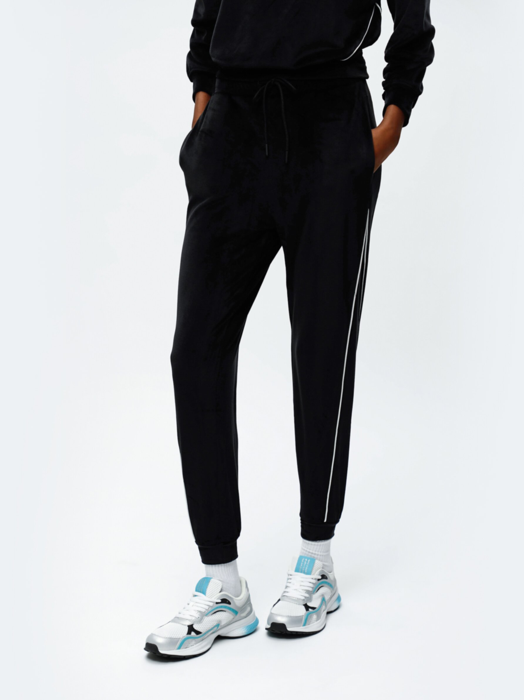 Velvet best sale jogging bottoms