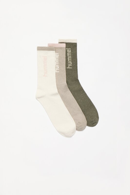 Pack de 3 pares de calcetíns altos de Hummel x Lefties