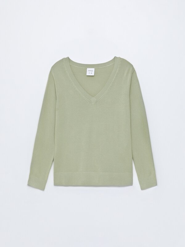 V-neck sweater