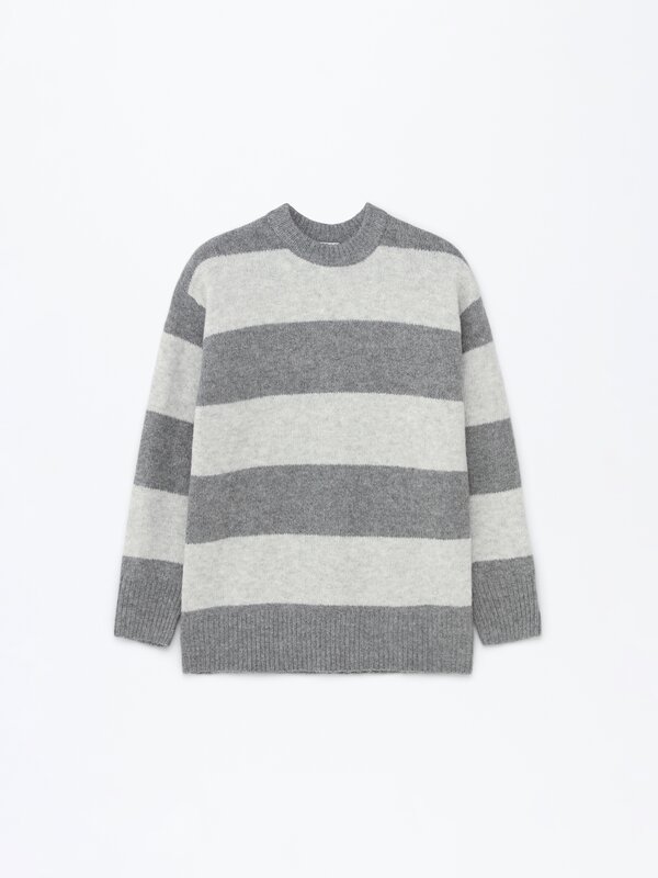 Striped foamy sweater