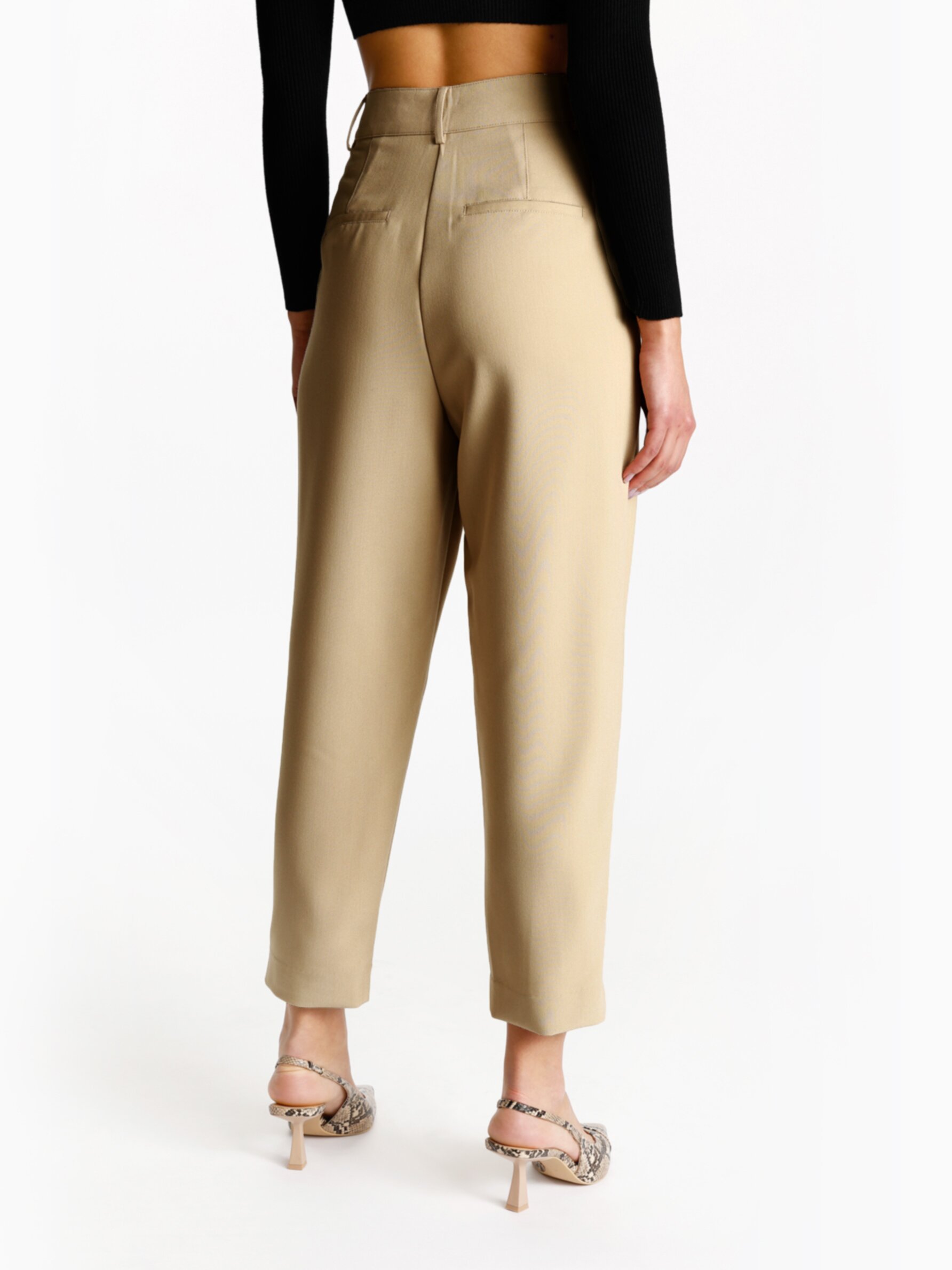 Carrot cropped clearance trousers