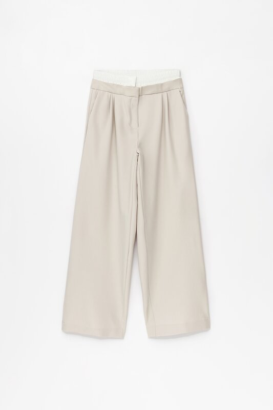 Trousers with waistband