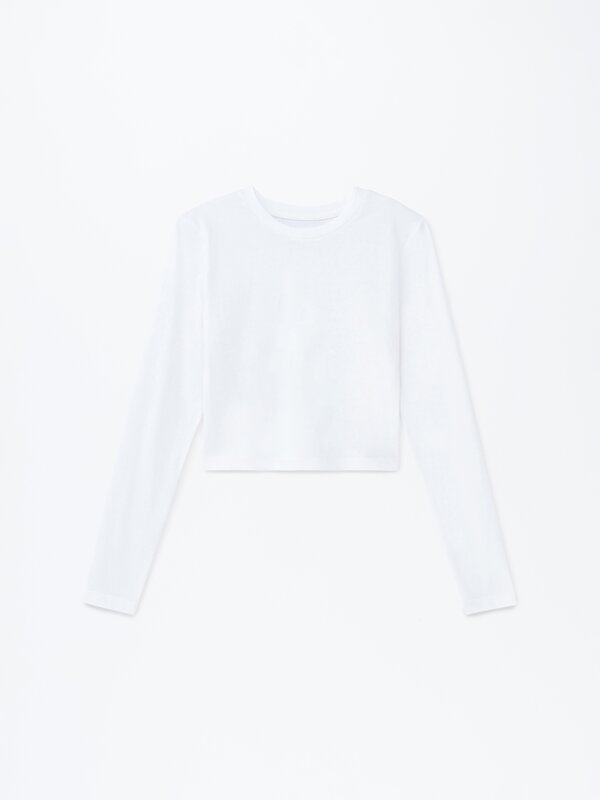 Cropped long sleeve top
