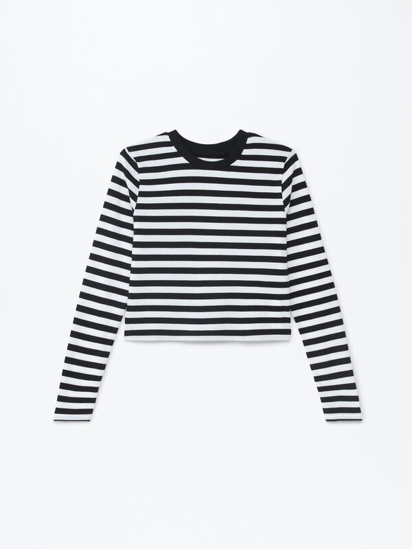 Cropped striped T-shirt