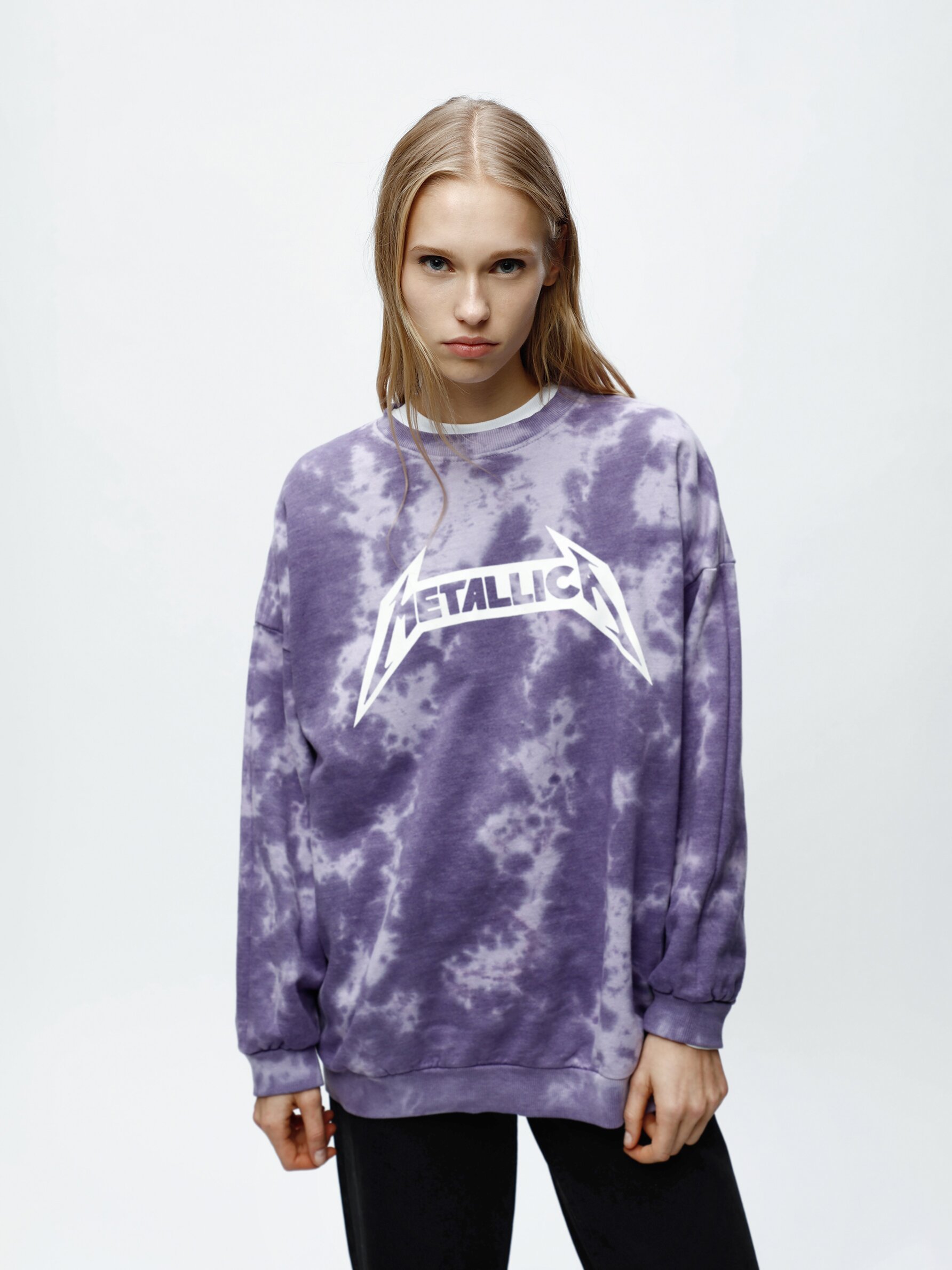 Faded effect Metallica sweatshirt Sweatshirts CLOTHING Woman Lefties UAE ABU DHABI Al AIN RAS AL KHAIMAH