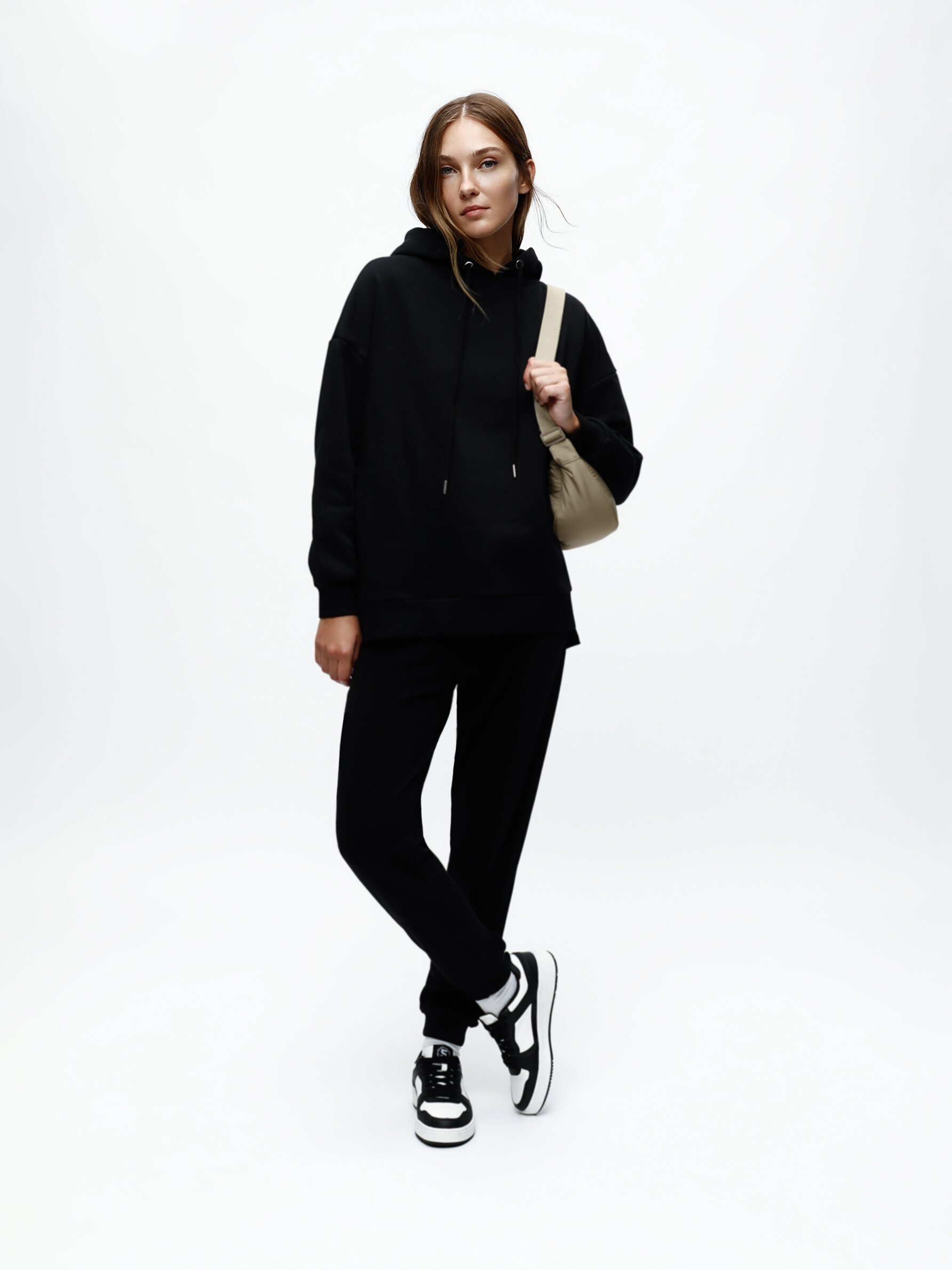 Oversized hoodie outlet and leggings