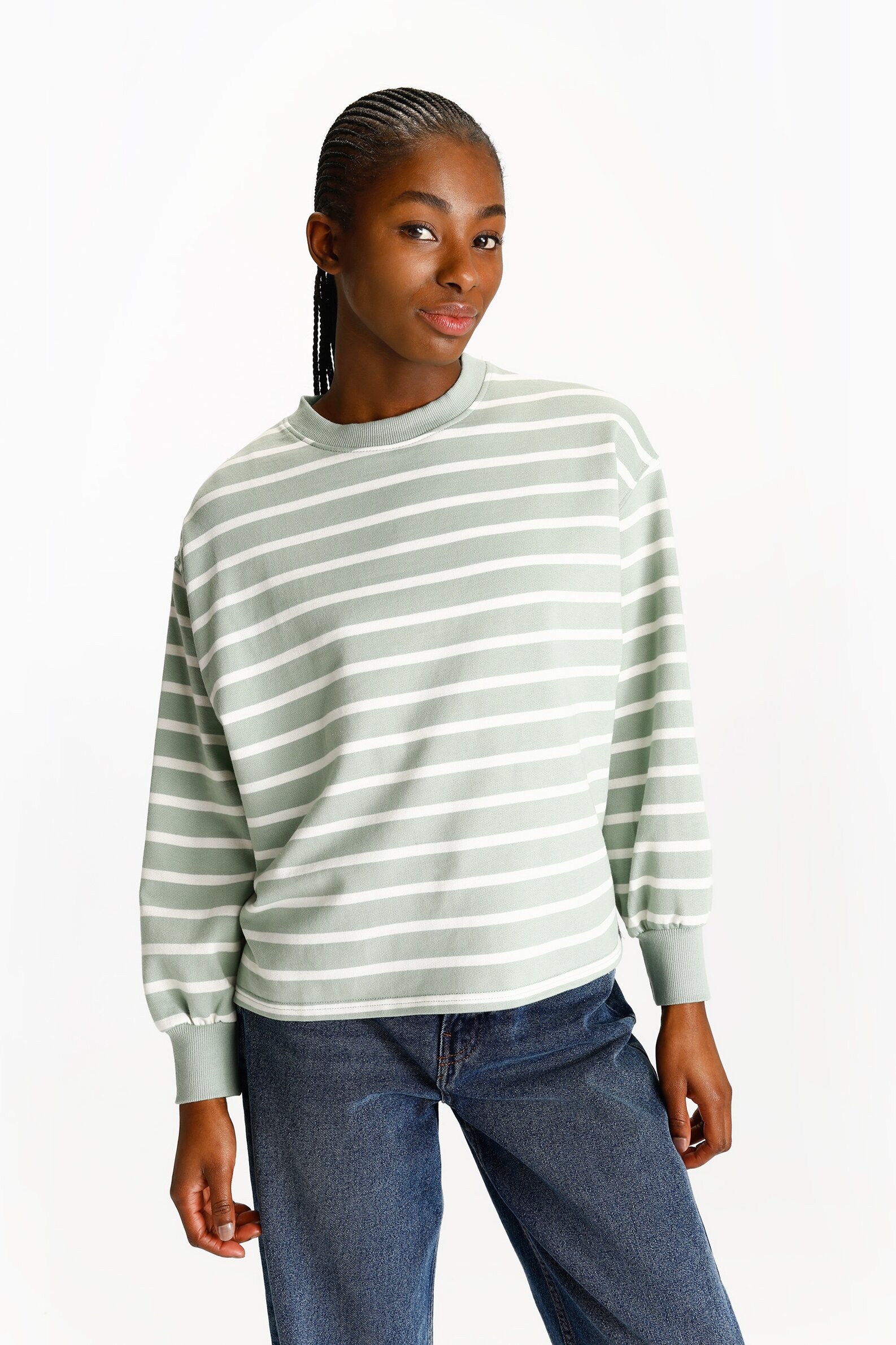 Oversized hotsell striped sweatshirt