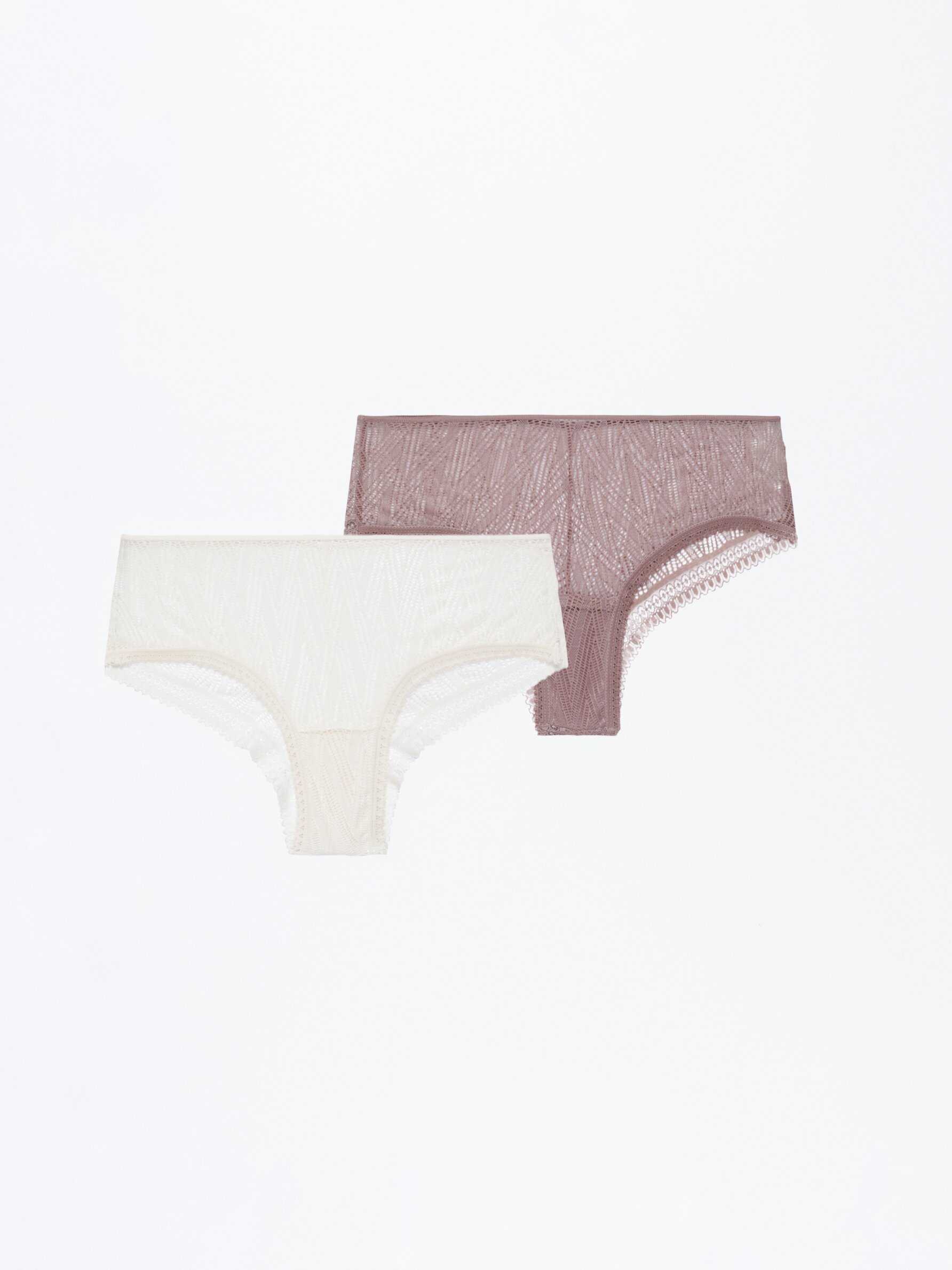 Pack of 2 classic cut lace briefs