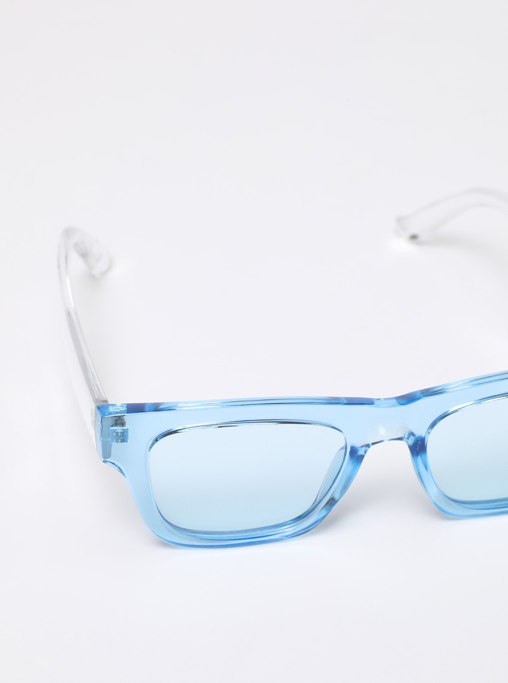 Pale blue outlet sunglasses