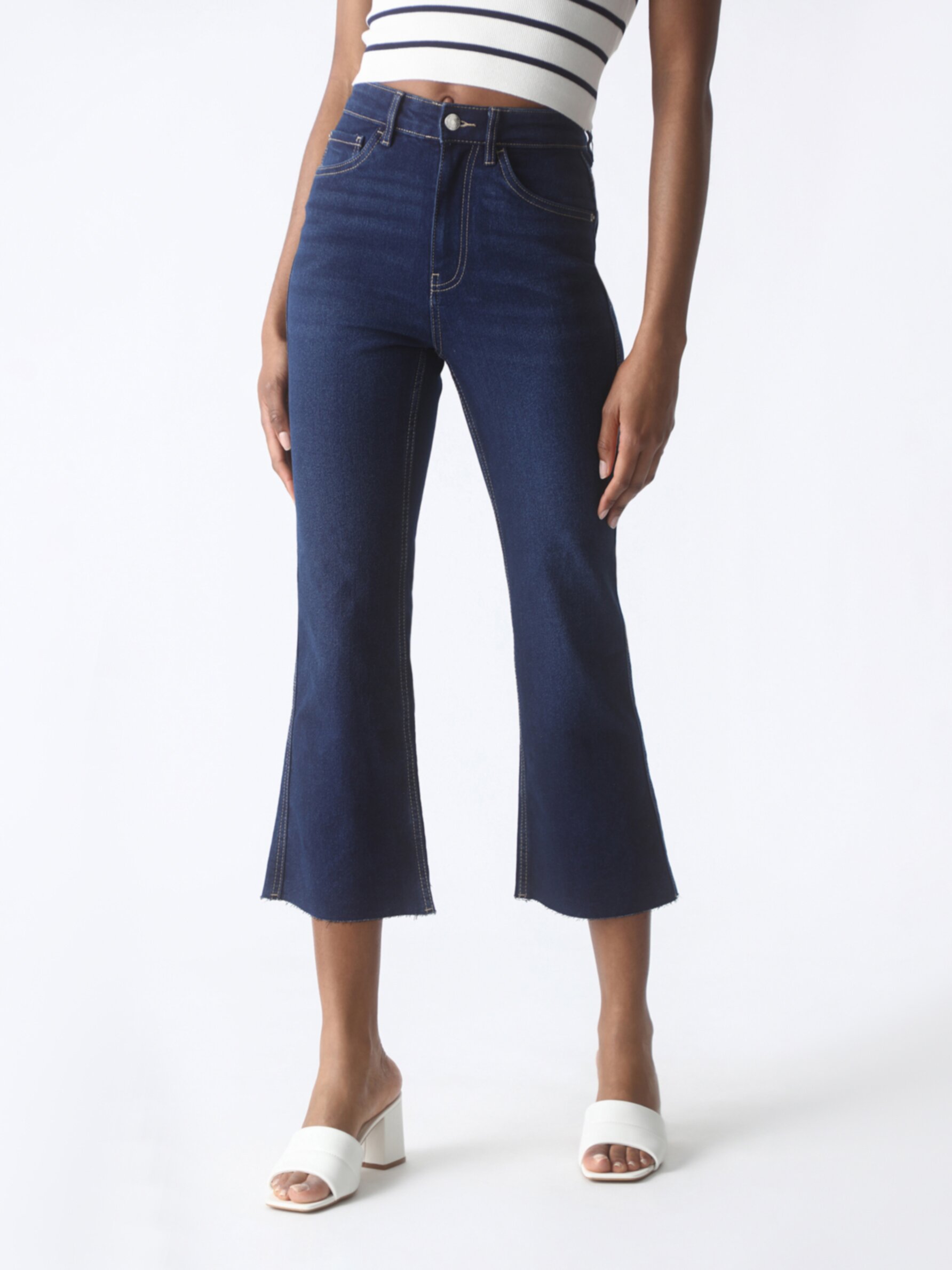 Jeans best sale mini flare