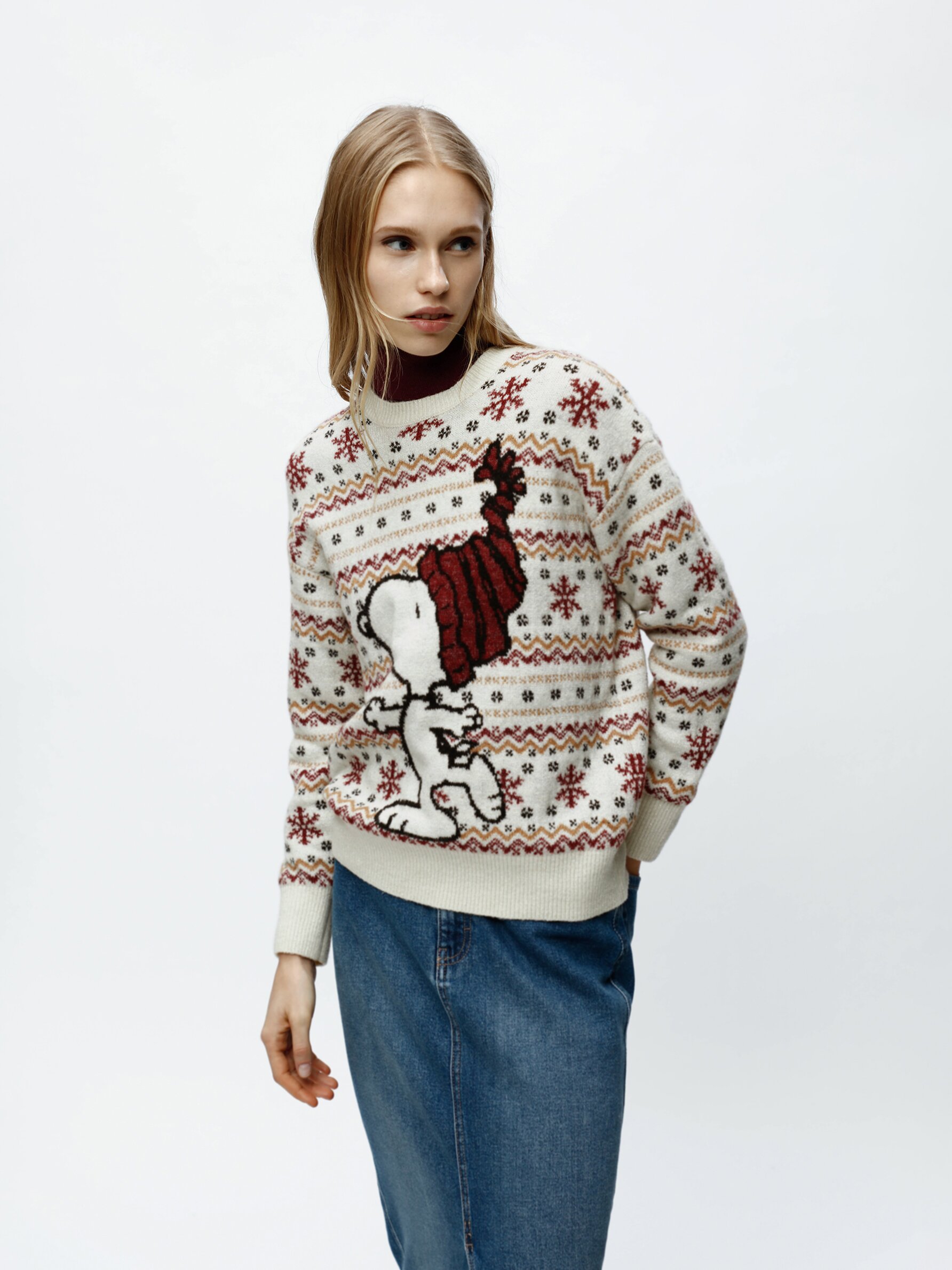 Ladies discount snoopy jumper