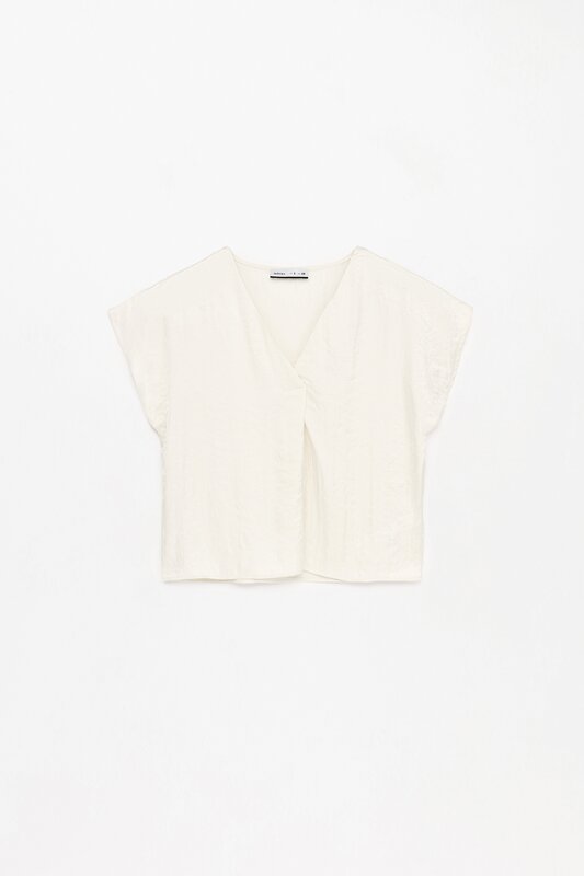 Sleeveless satin blouse