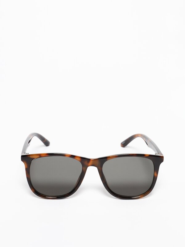 Square tortoiseshell-effect sunglasses