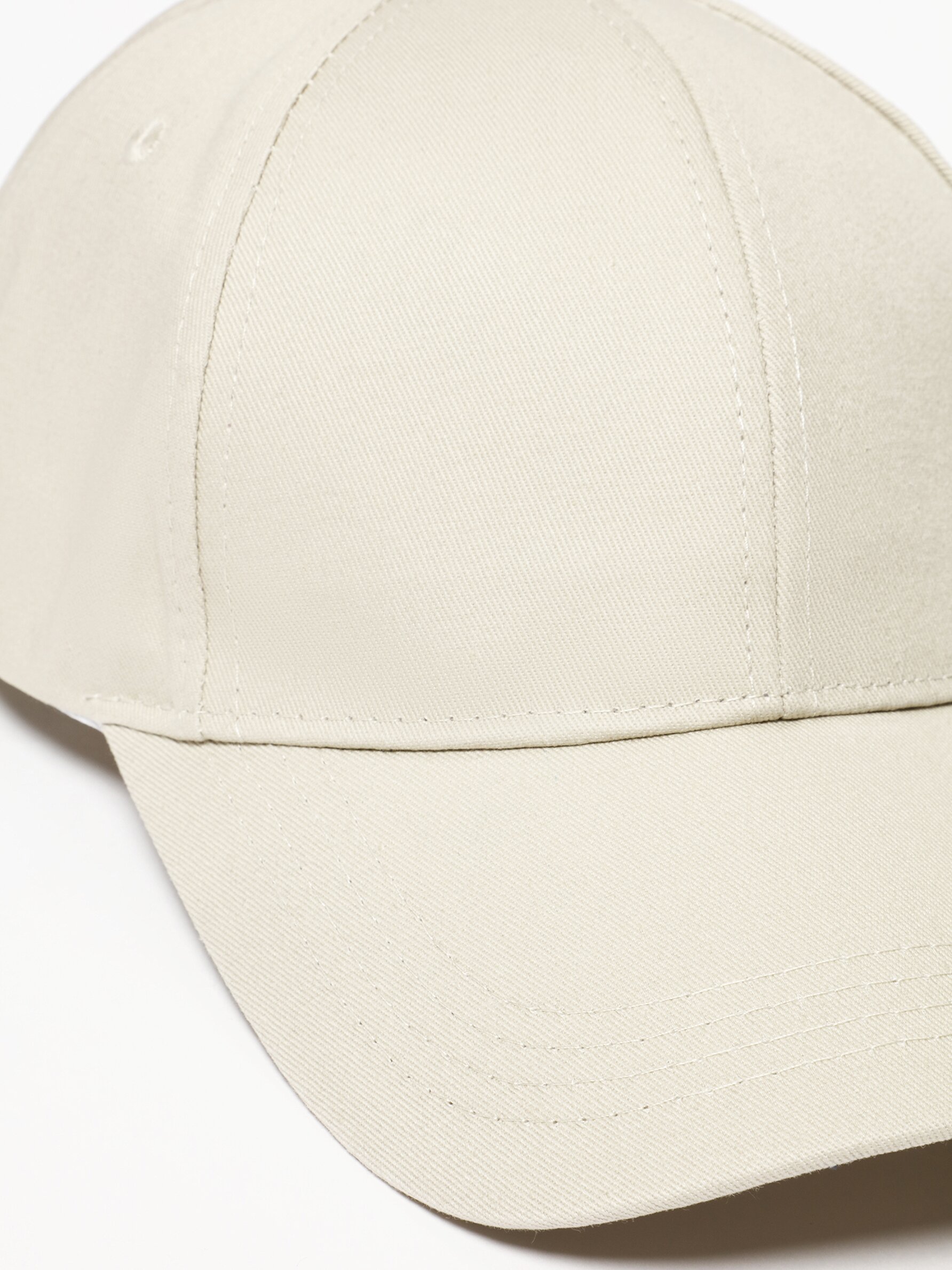 Basics caps online outlet