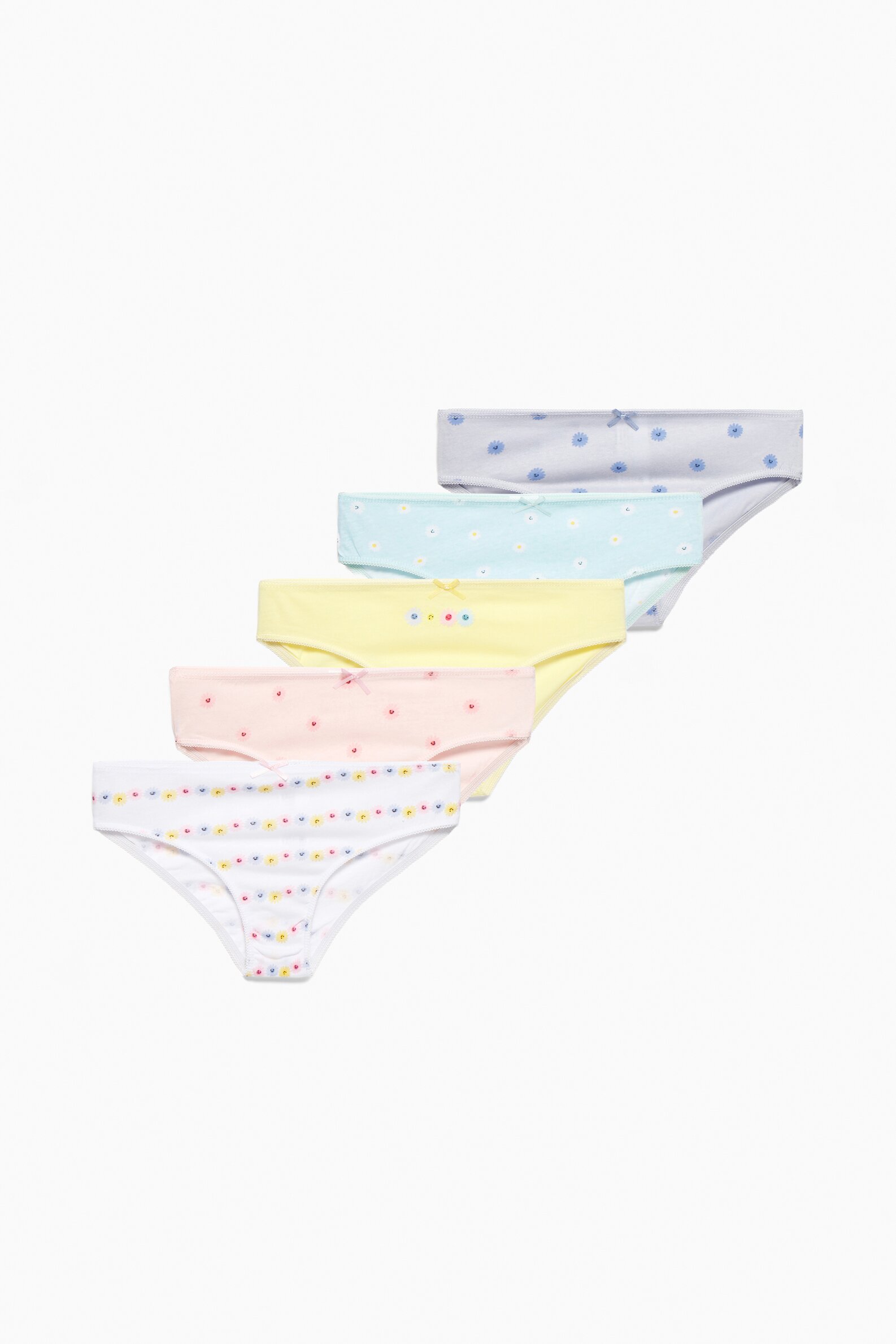 5 Pack of classic flower briefs