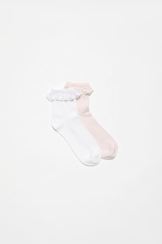 Pack of 2 pairs of socks with lace trim