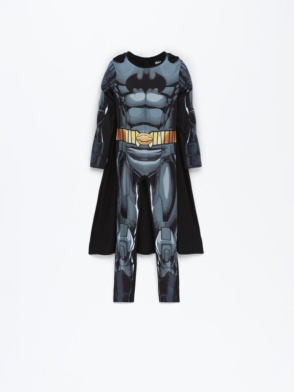 Disfarce Batman © &™ Warner Bros