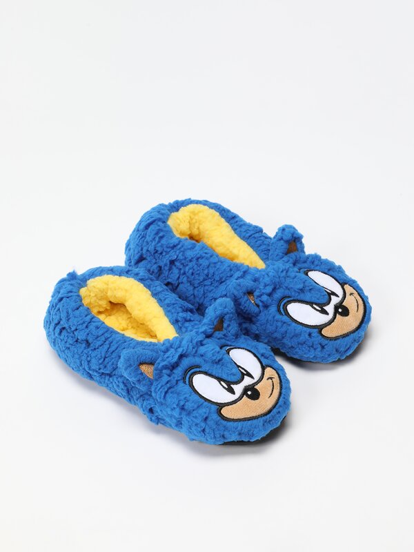 Sonic store kids slippers