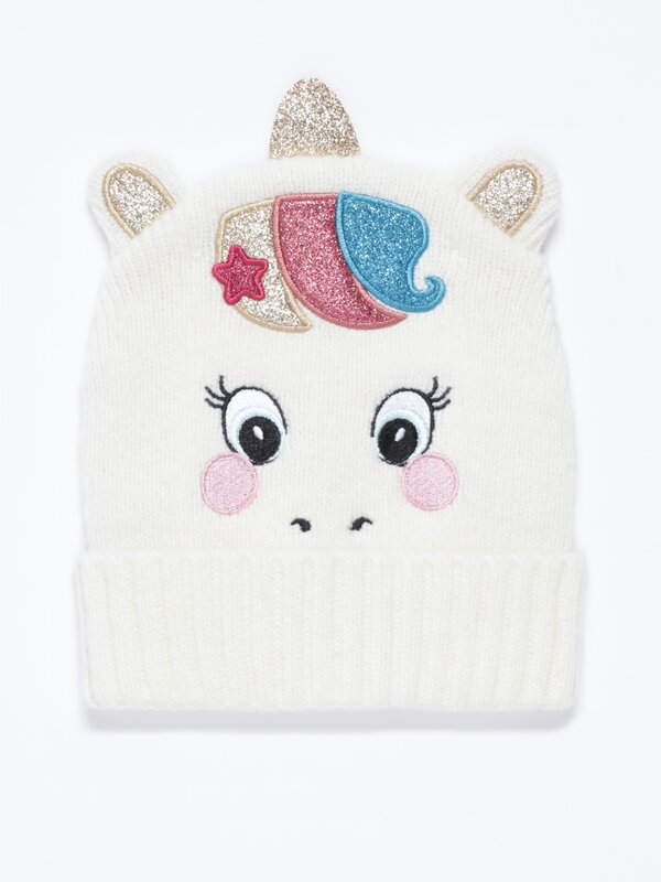 Knit unicorn beanie