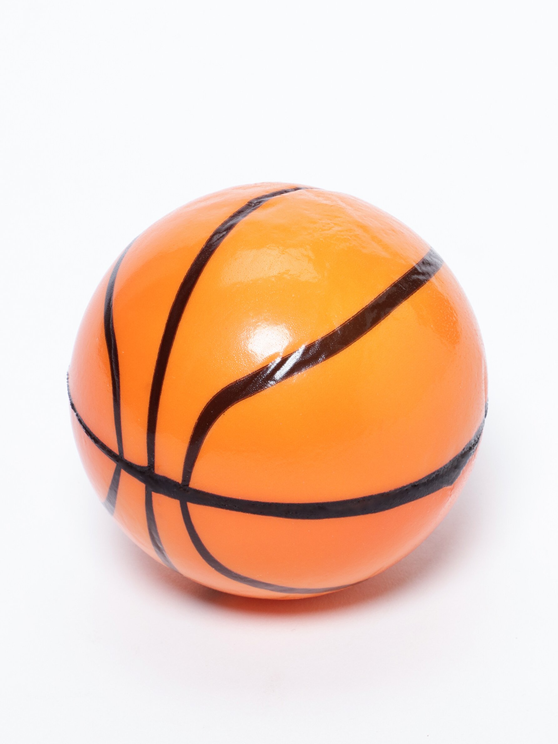 Cesto com bola de basquetebol - Jogos - ACESSÓRIOS - Mulher 