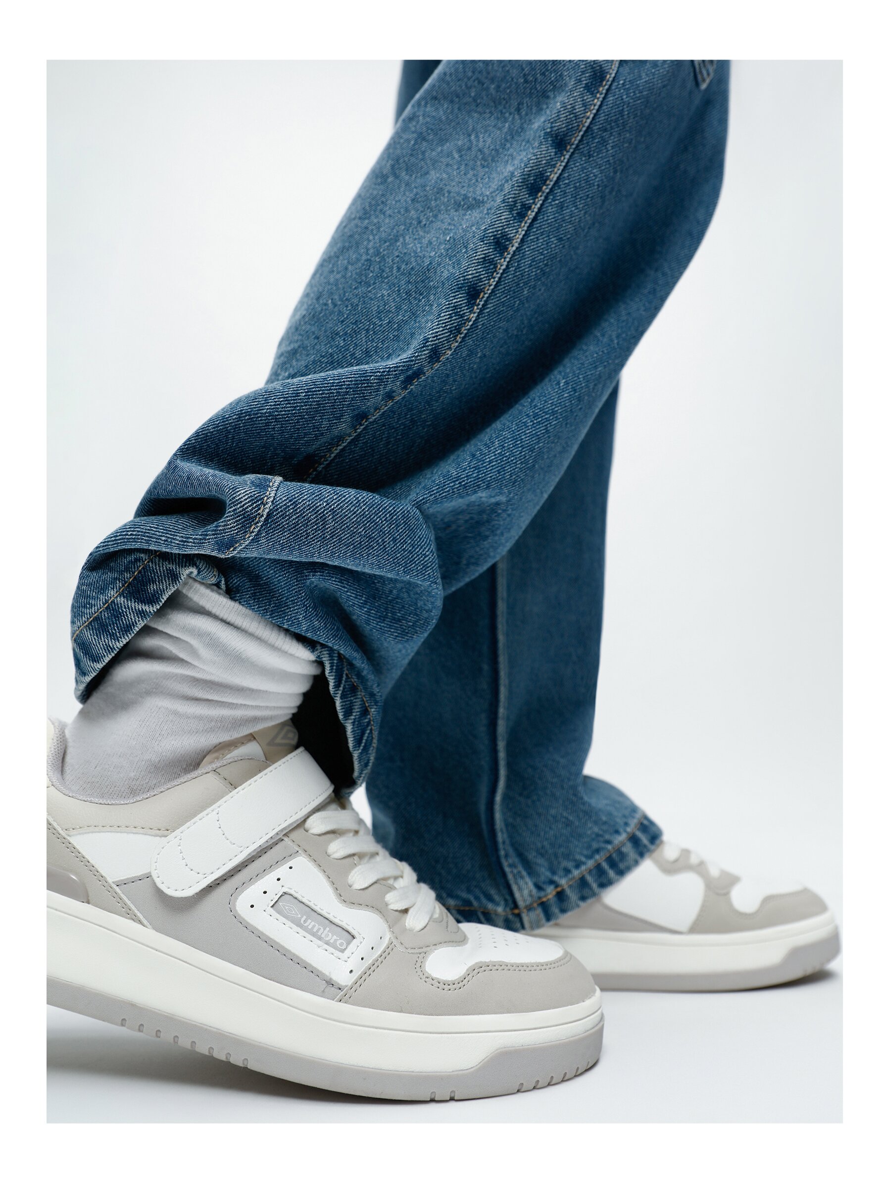 Umbro shop velcro trainers