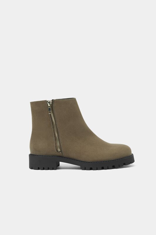 Comfort ankle boots