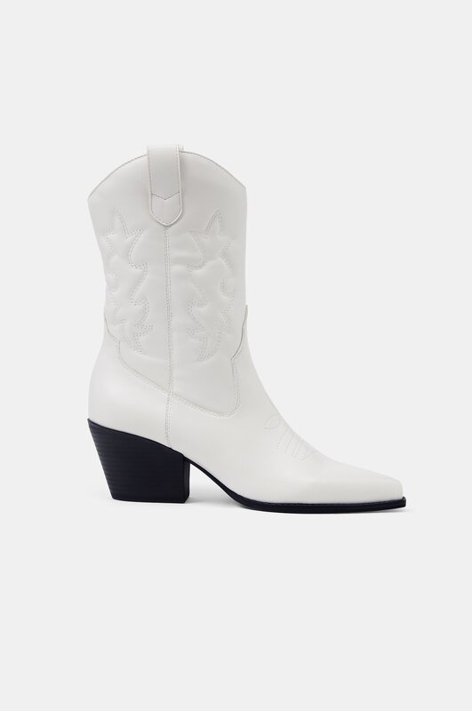 Botas camperas 2025 lefties