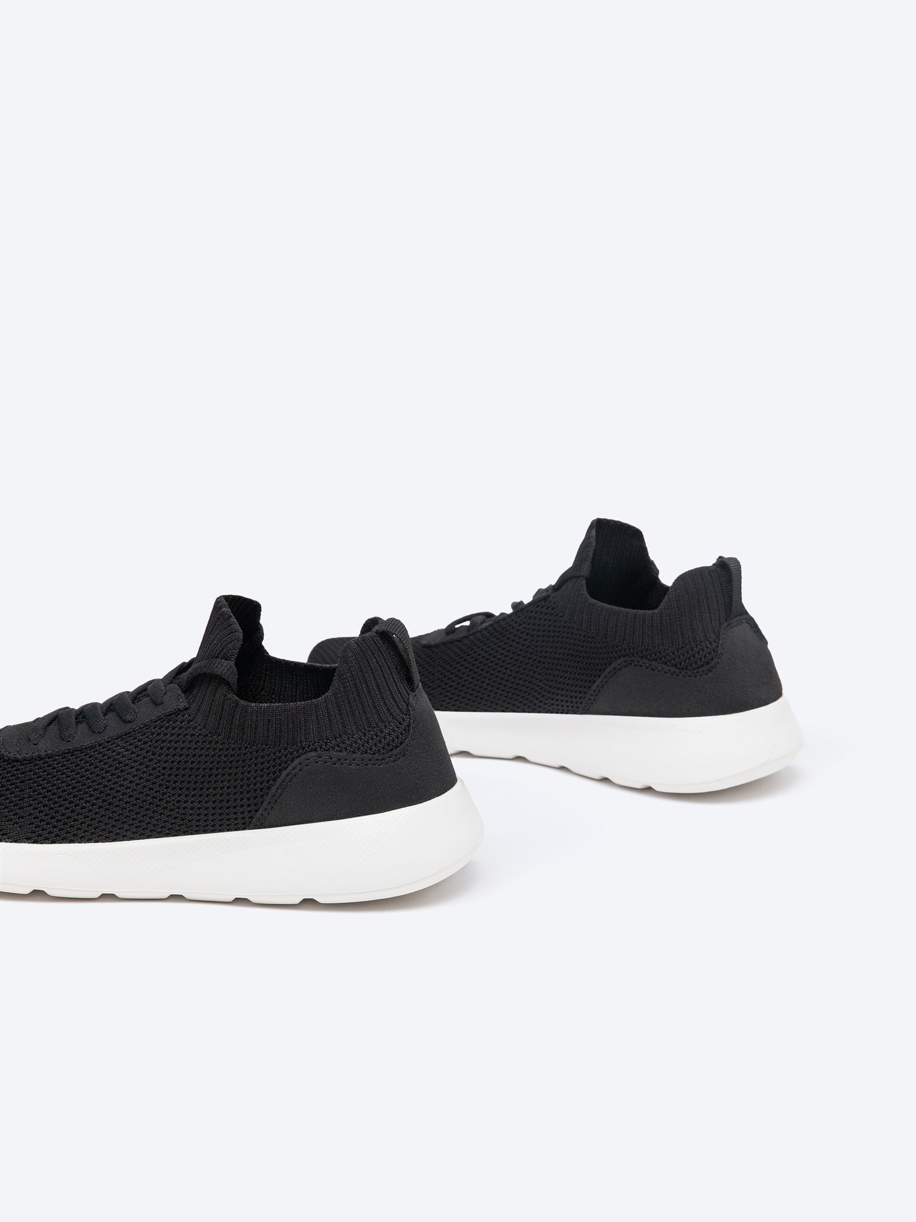 Minimalist sneakers women outlet