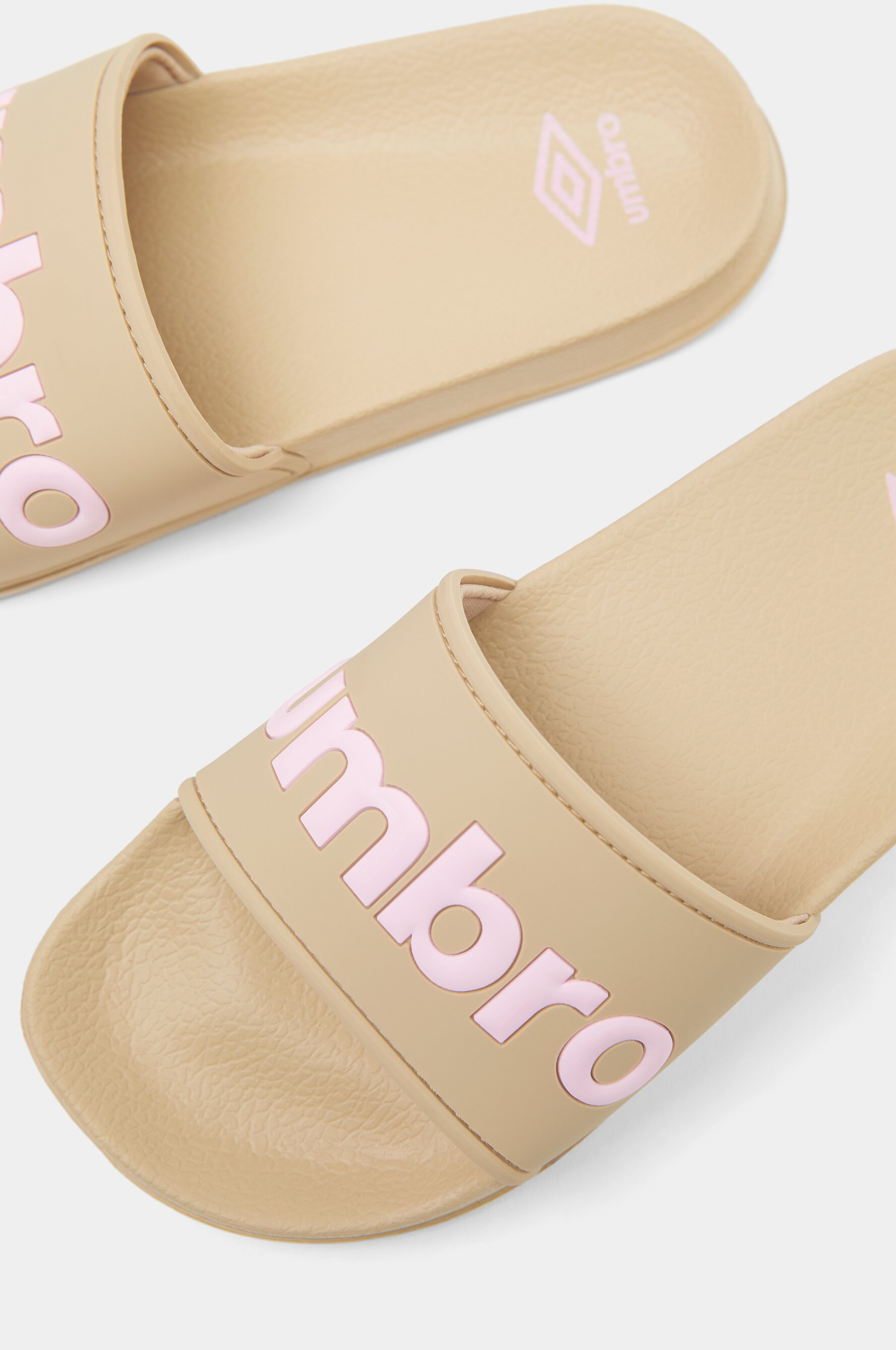 Umbro slide sandals online