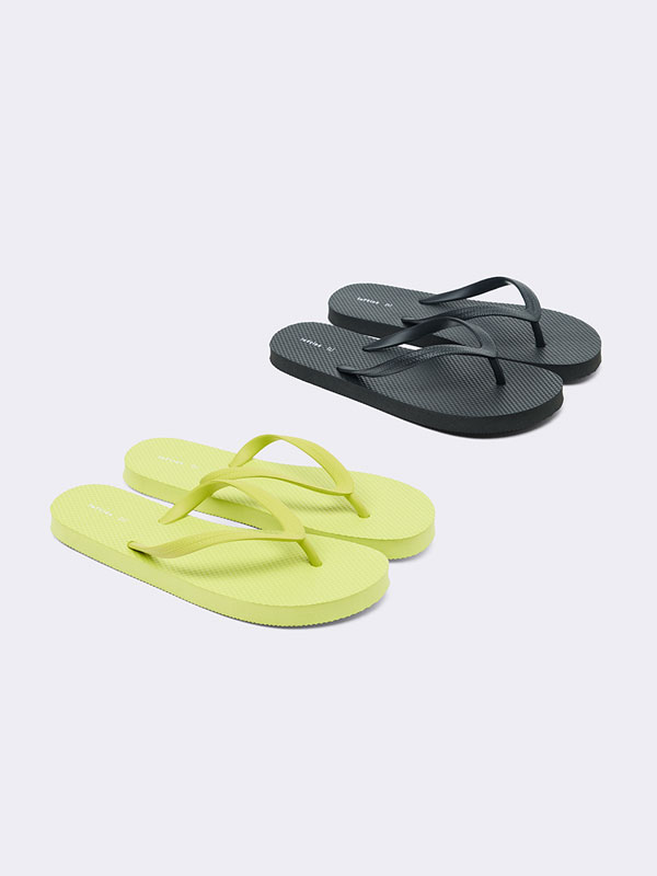 Pack of 2 pool sandals - Wow! Prices - SHOES - Woman - | Lefties SPAIN