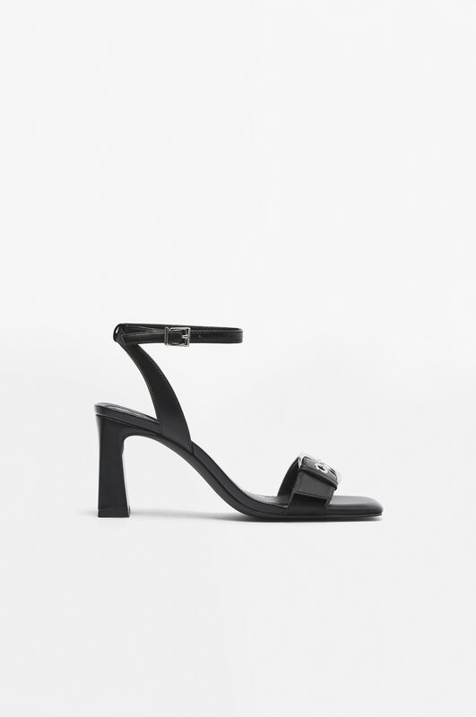 Novidades em sapatos de mulher Lefties Nova Cole o
