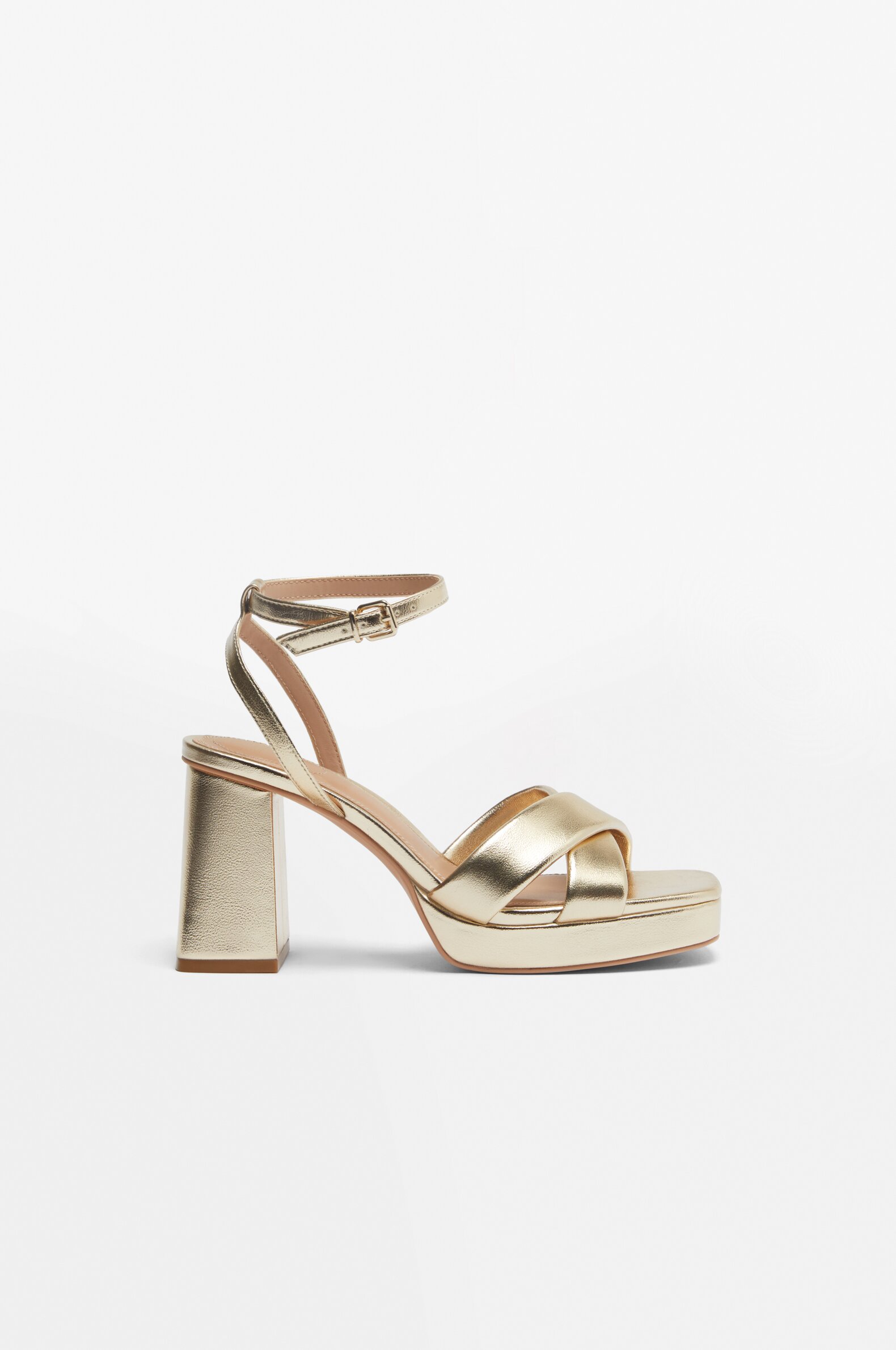 Sandalia tacao sales