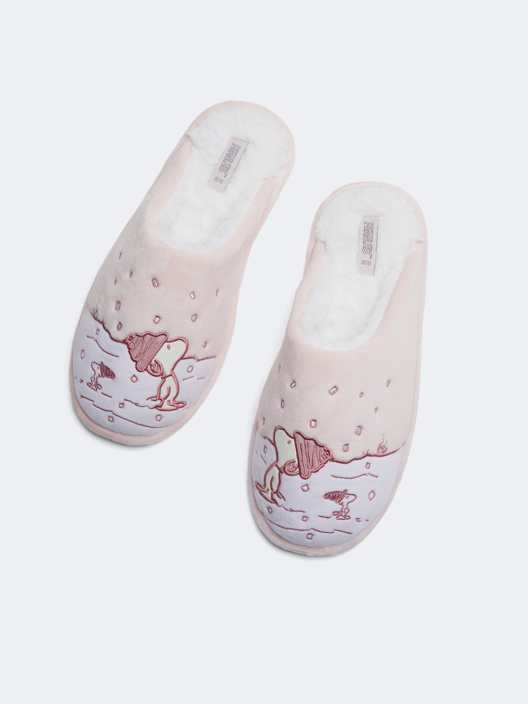Snoopy slippers best sale