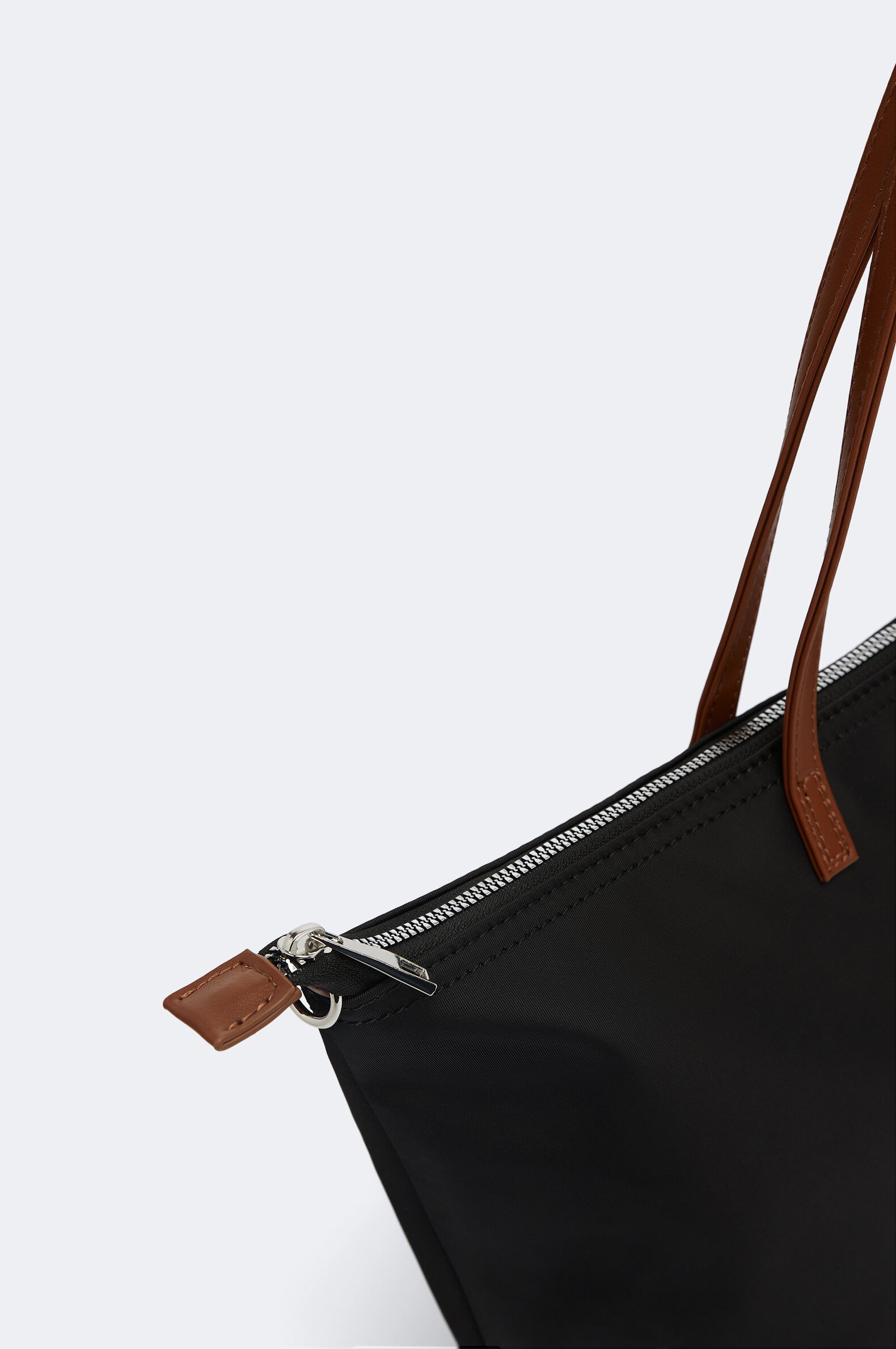 Oversized nylon tote bag top
