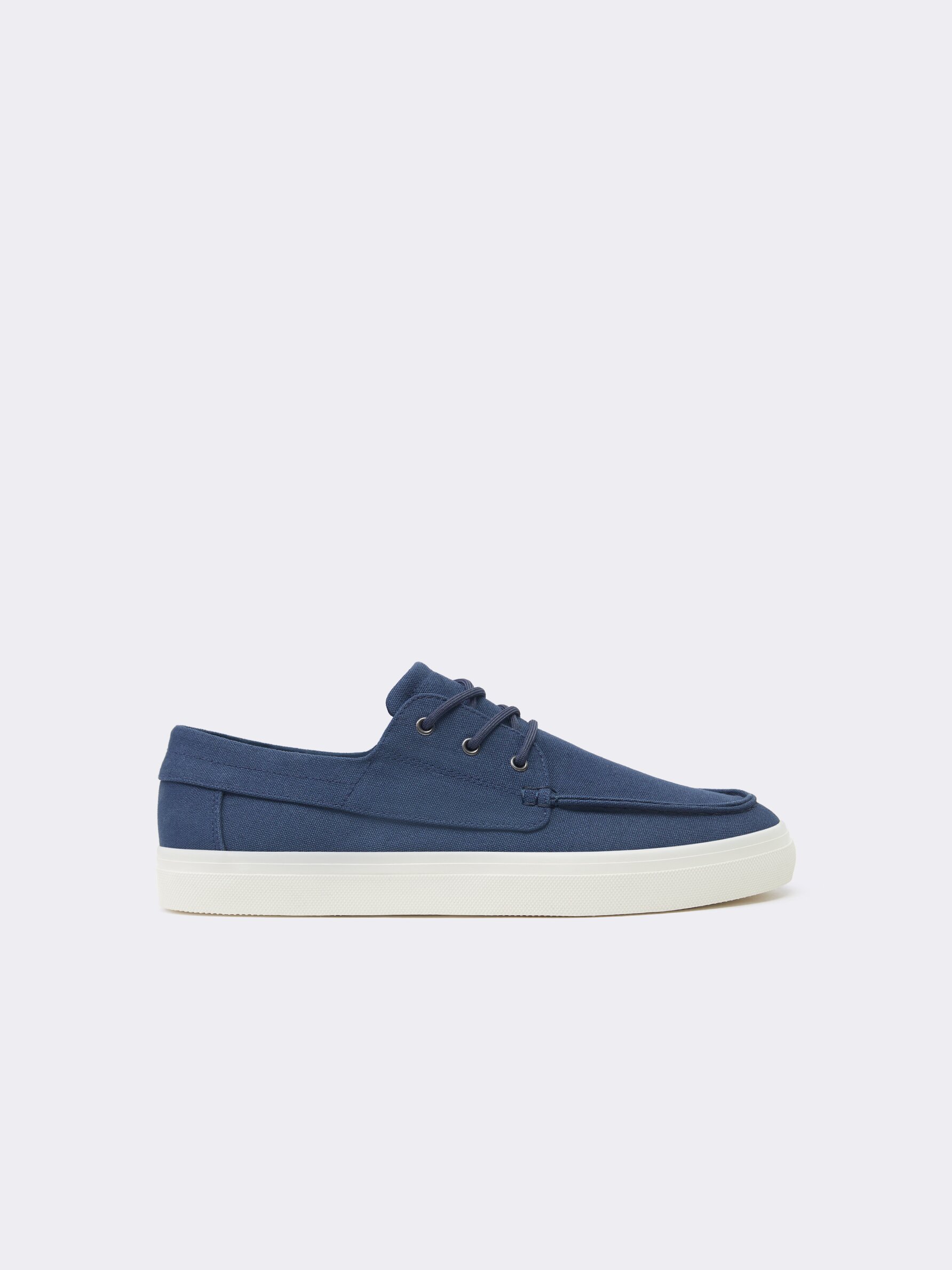 Canvas store dock shoes