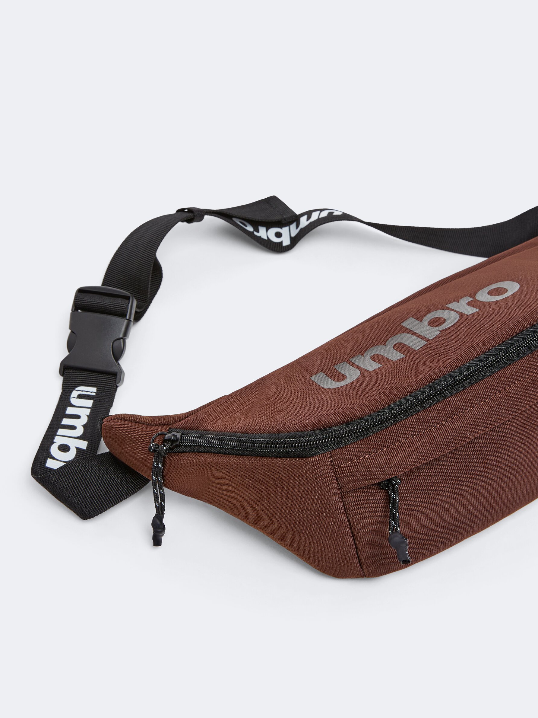 Umbro waist clearance bag