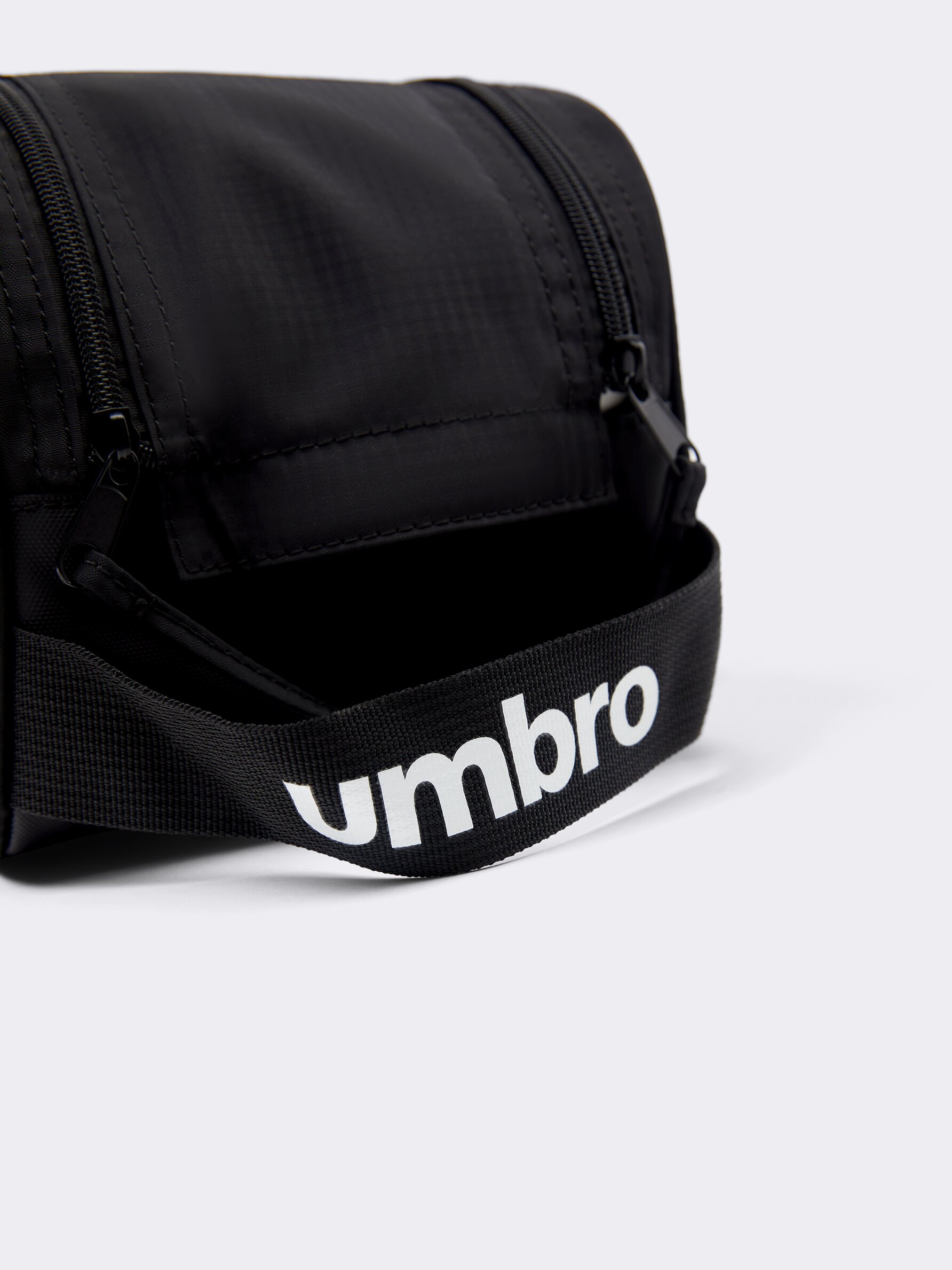 Umbro discount boot bag