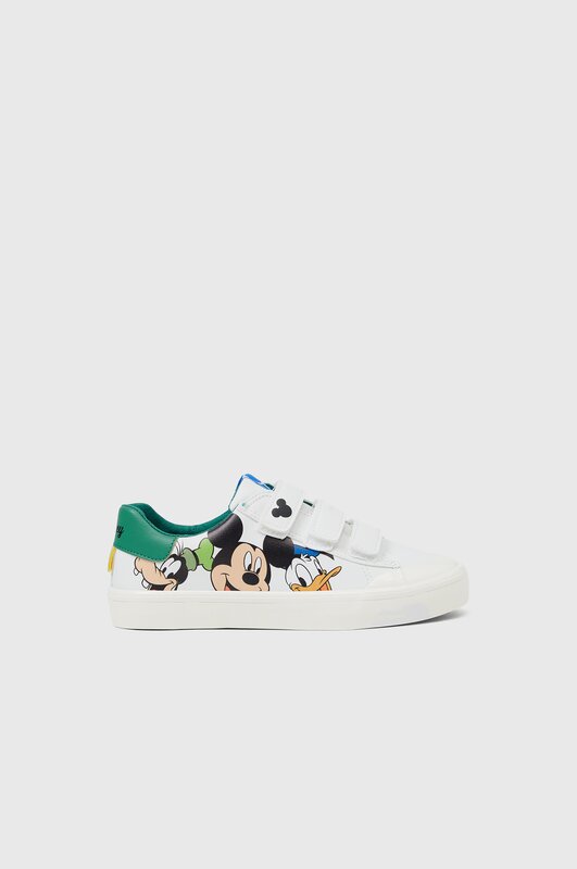 Sneakers with ©DISNEY designs