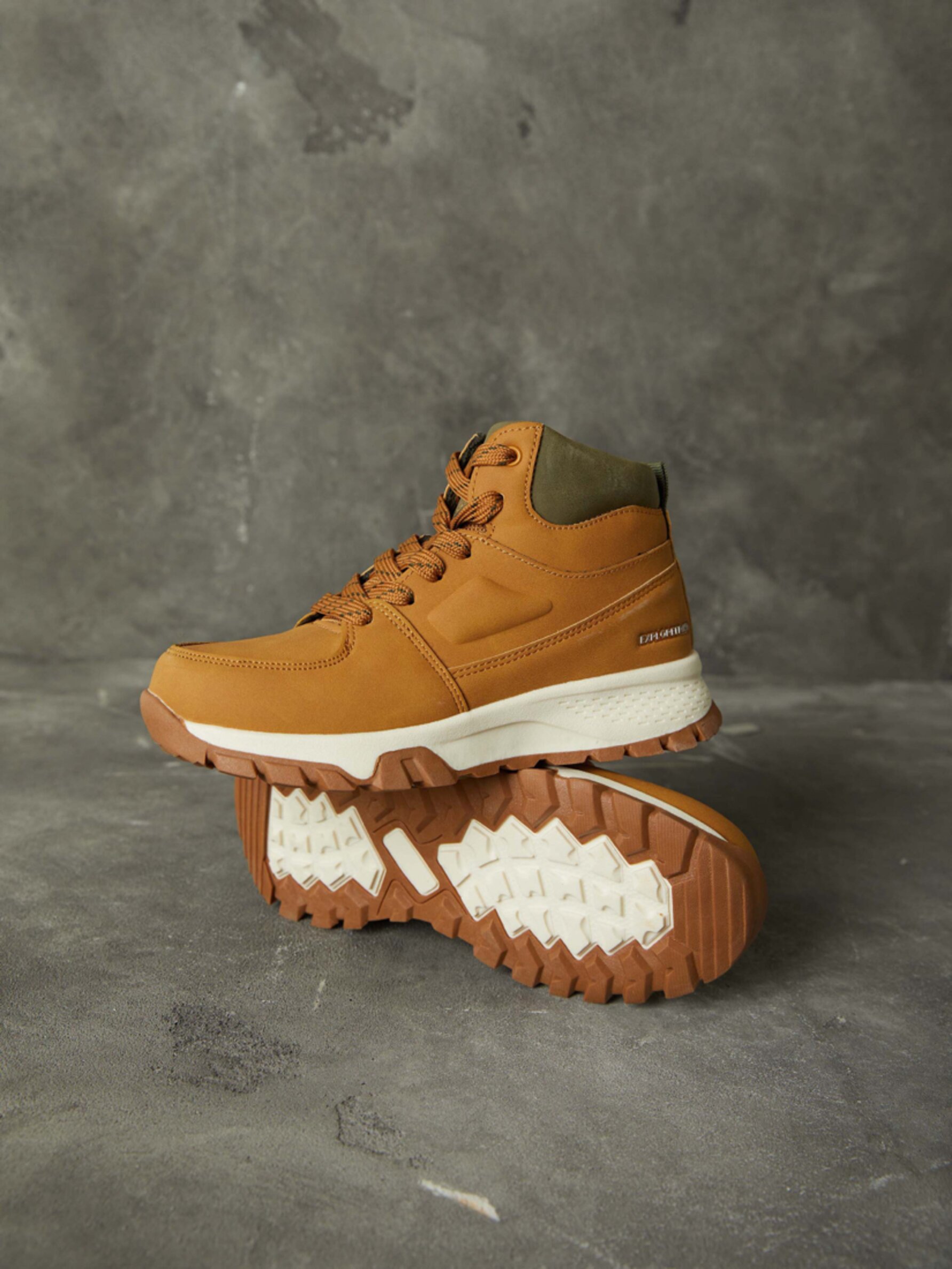 Orange high 2025 top sneakers