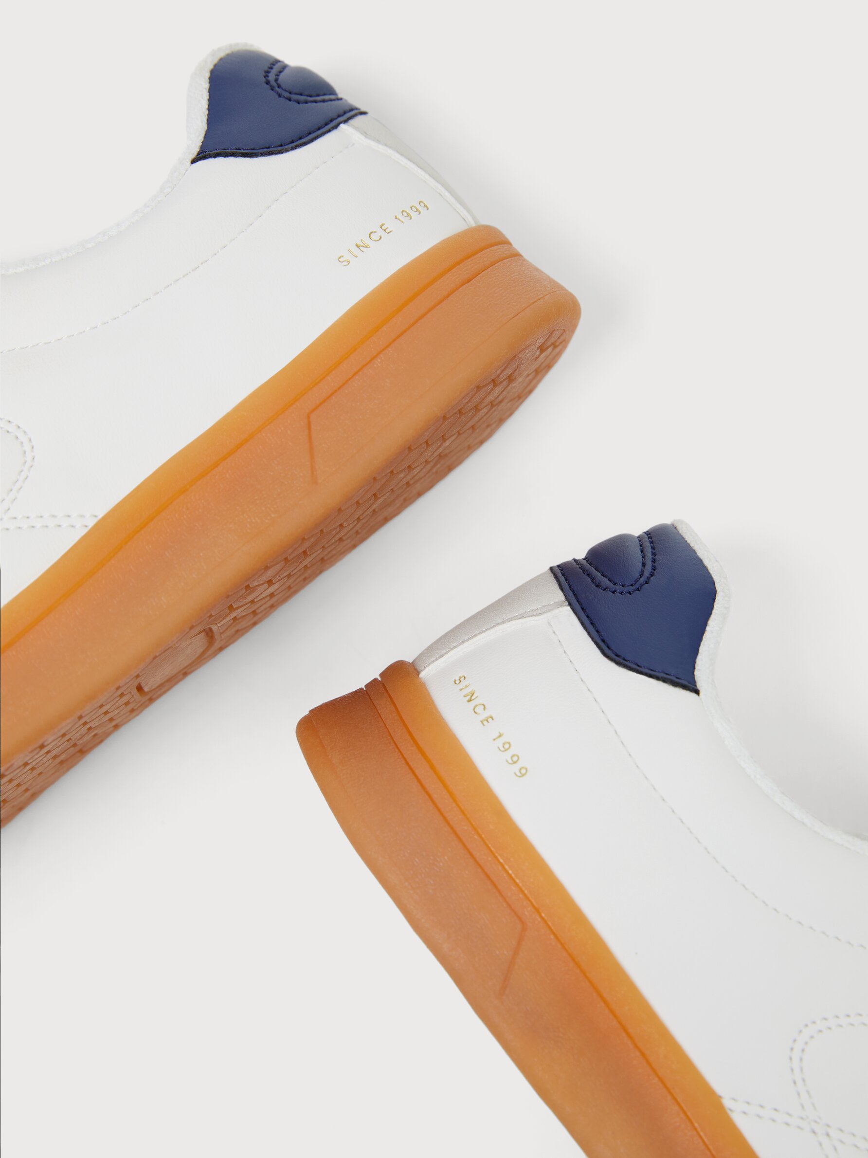 White leather gum sole 2024 sneakers