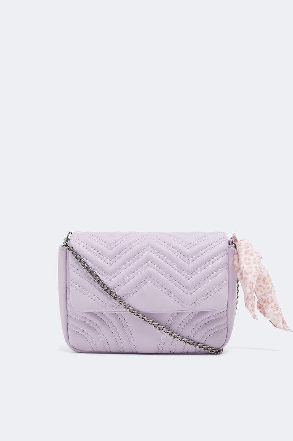 Bolsa com lenço
