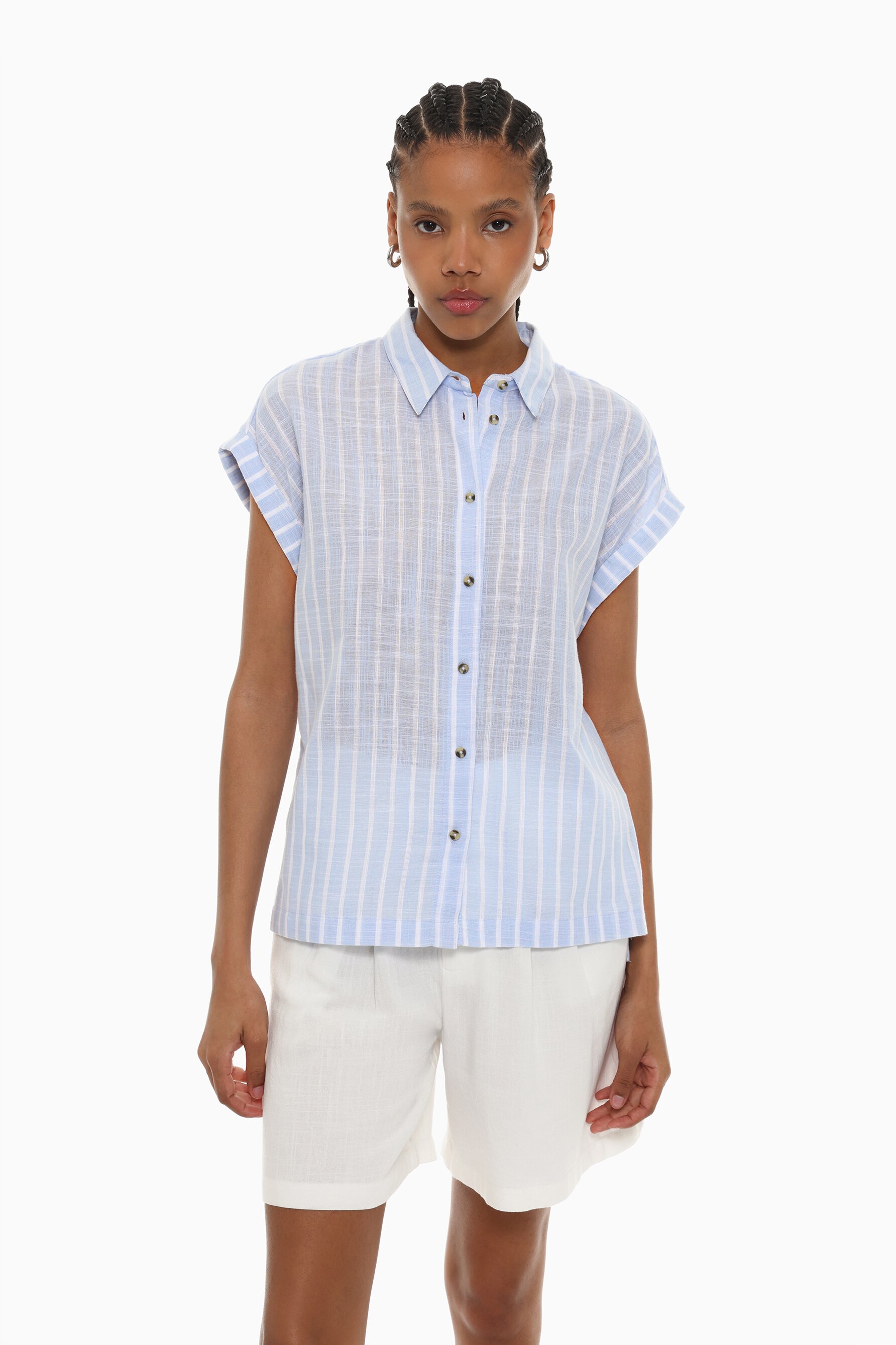 Camisa manga sisa dobladillo