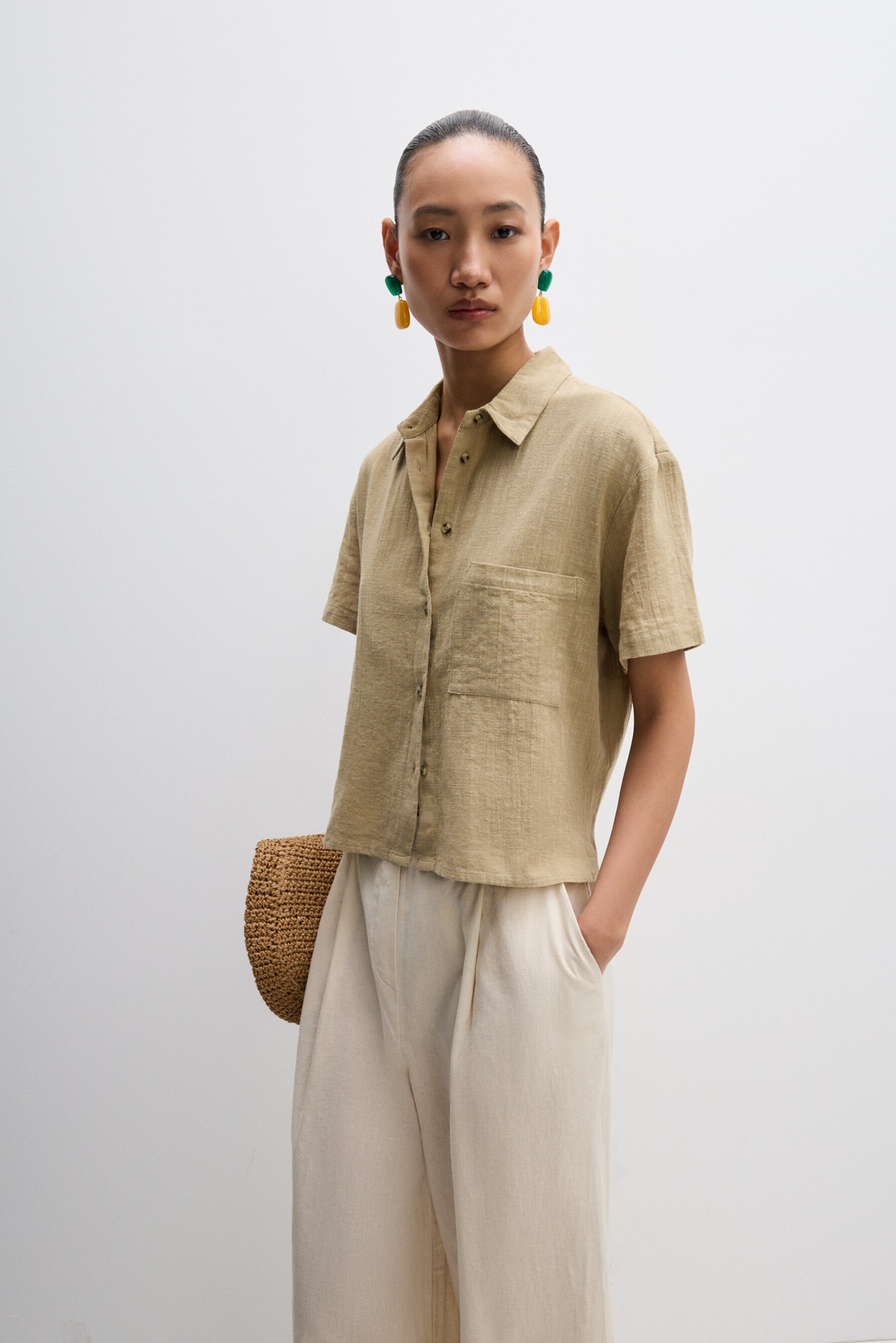 Camisa básica manga corta