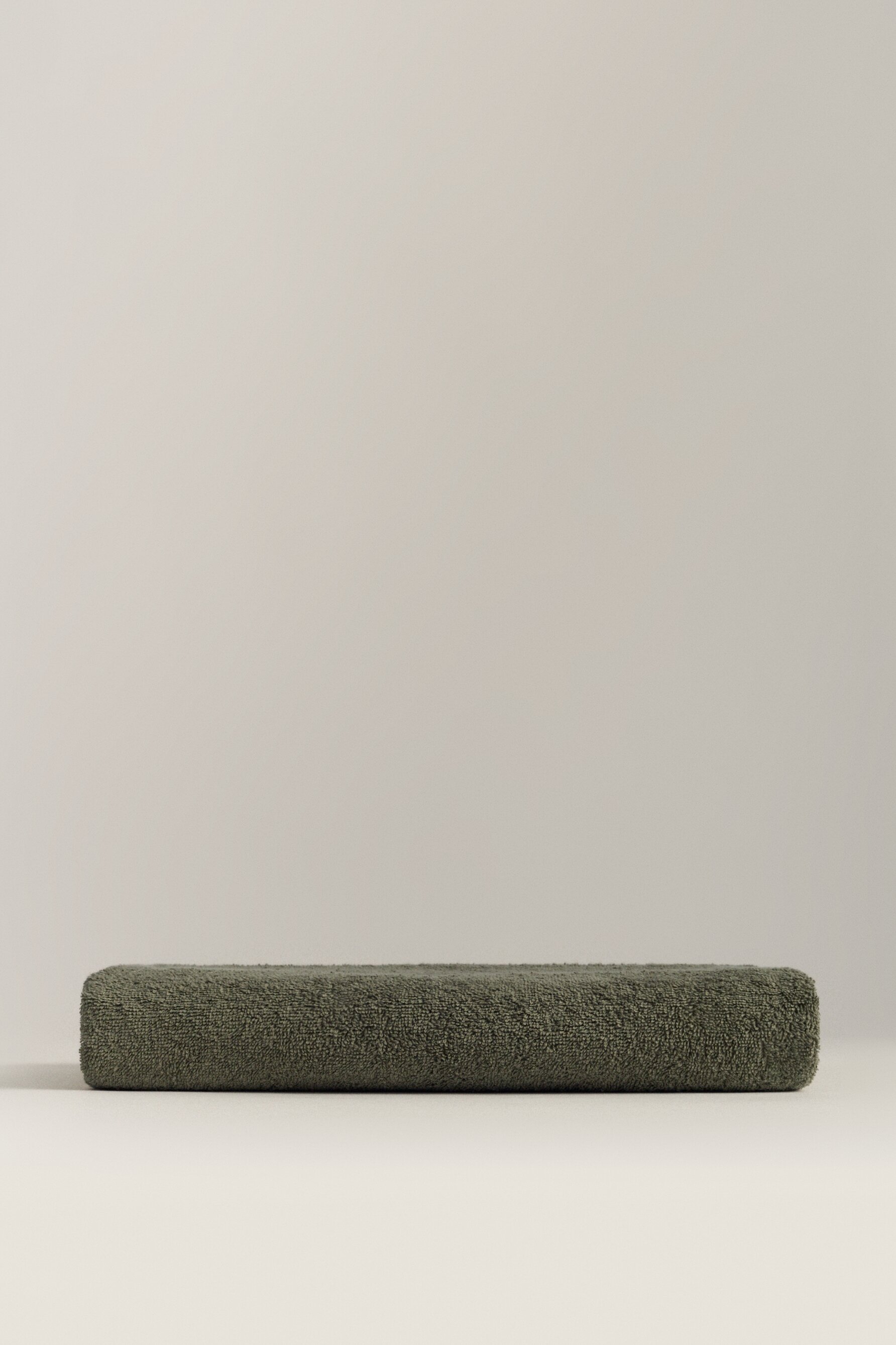 Toalla de baño básica 500 g/m²