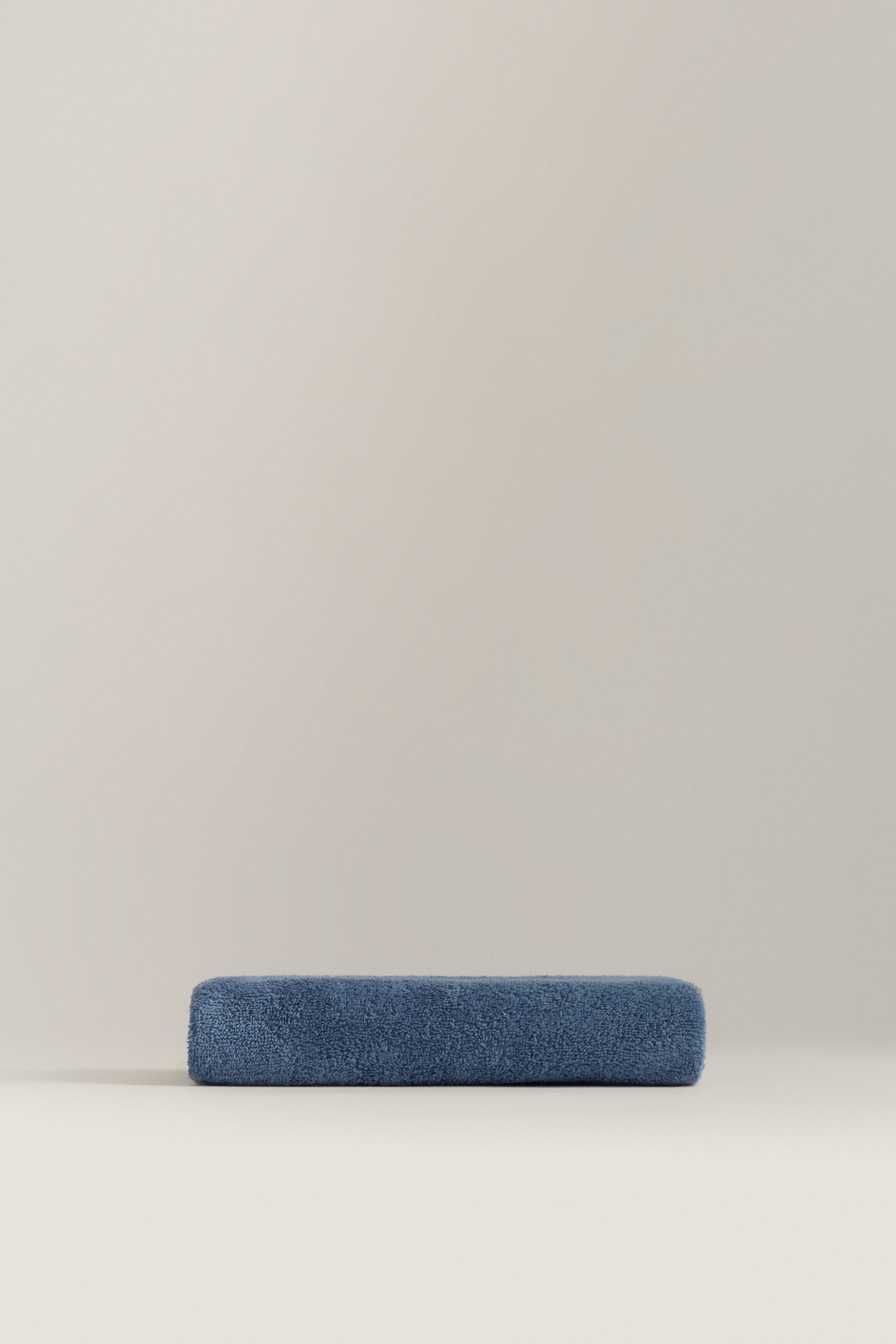 Toalla de manos básica 500 g/m²