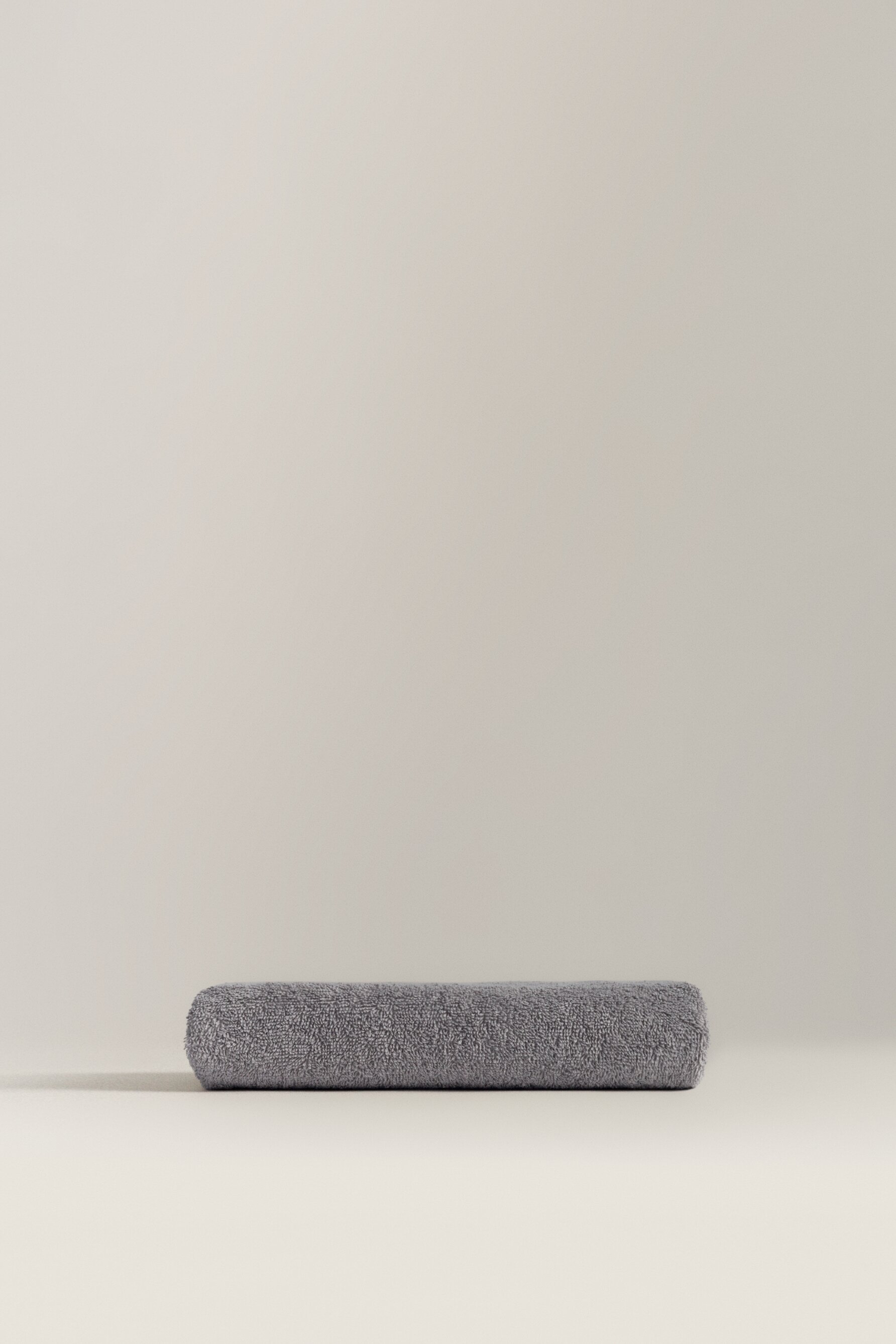 Toalla de manos básica 500 g/m²